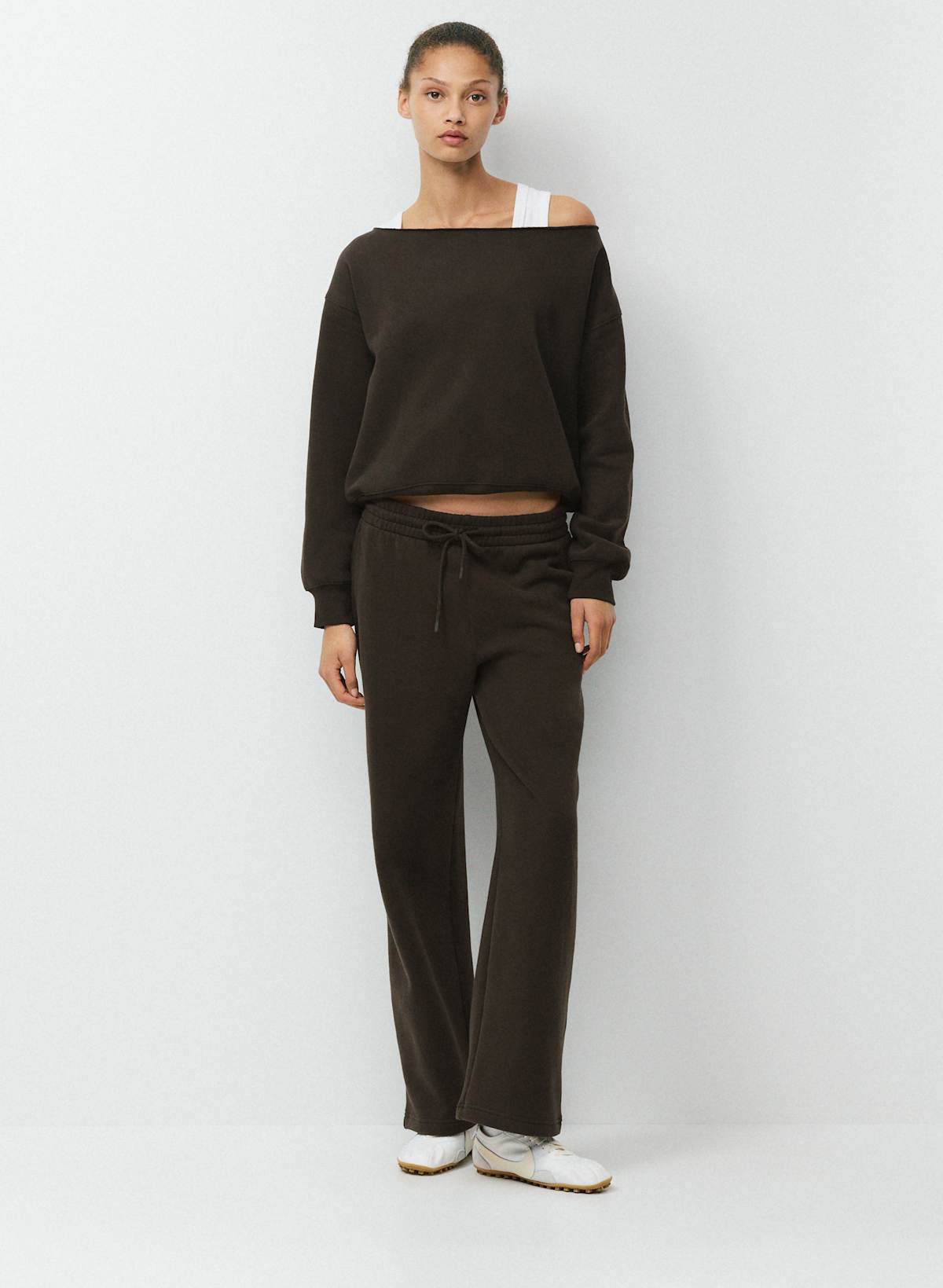Cozy Sweatfleece BF Off-Shoulder Sweatshirt - Cacao Nib Brown