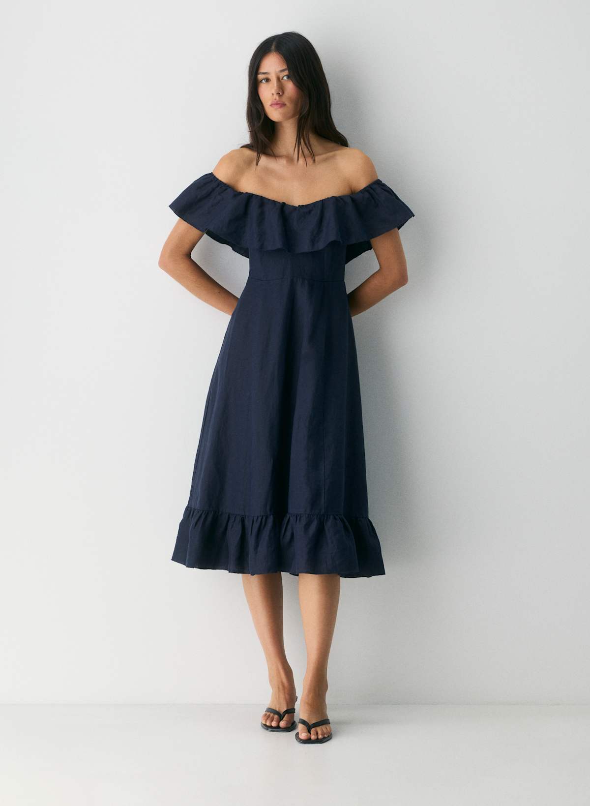 Aritzia Marmion Linen Dress