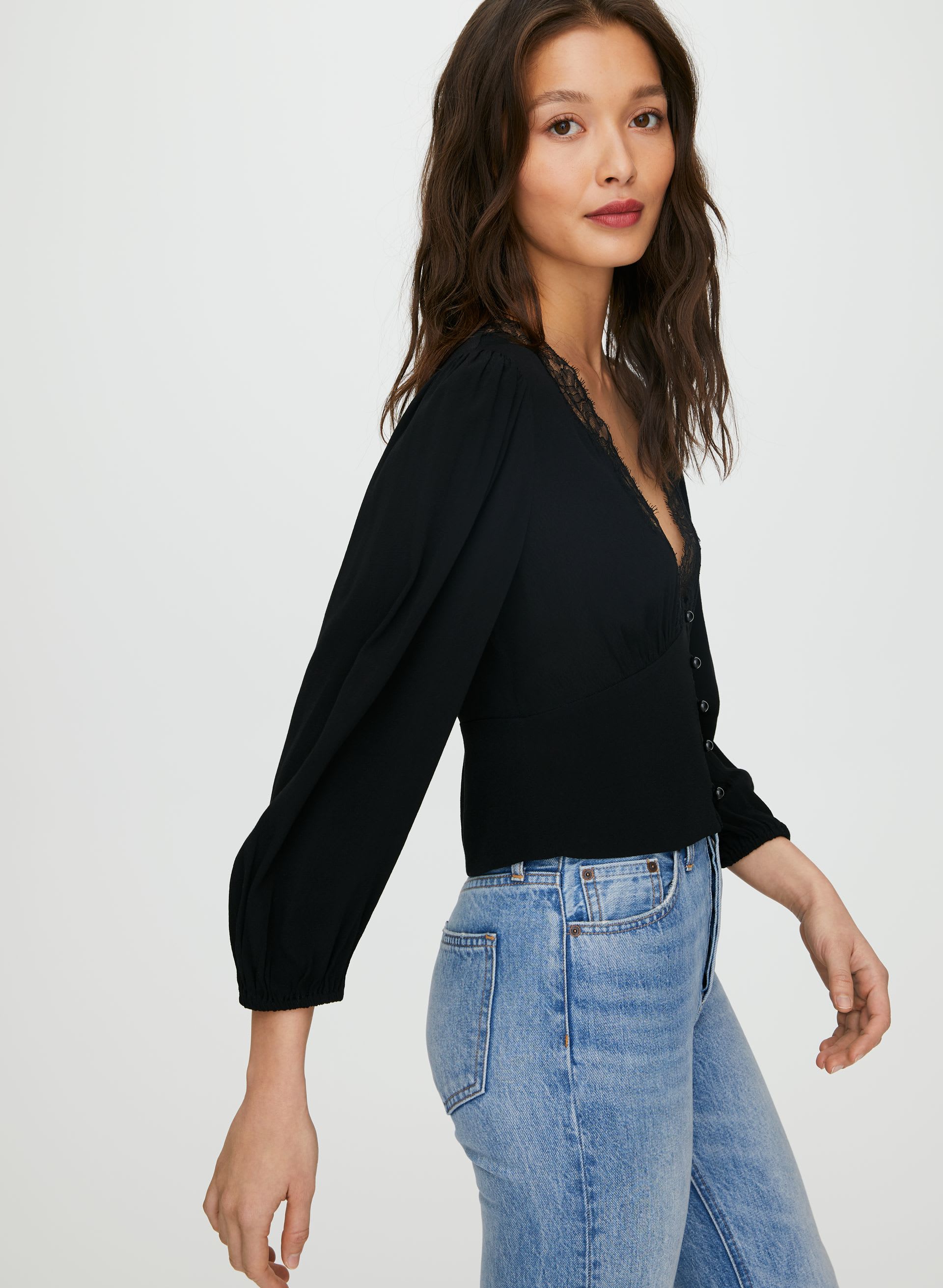 Romance Me Blouse | Aritzia CA