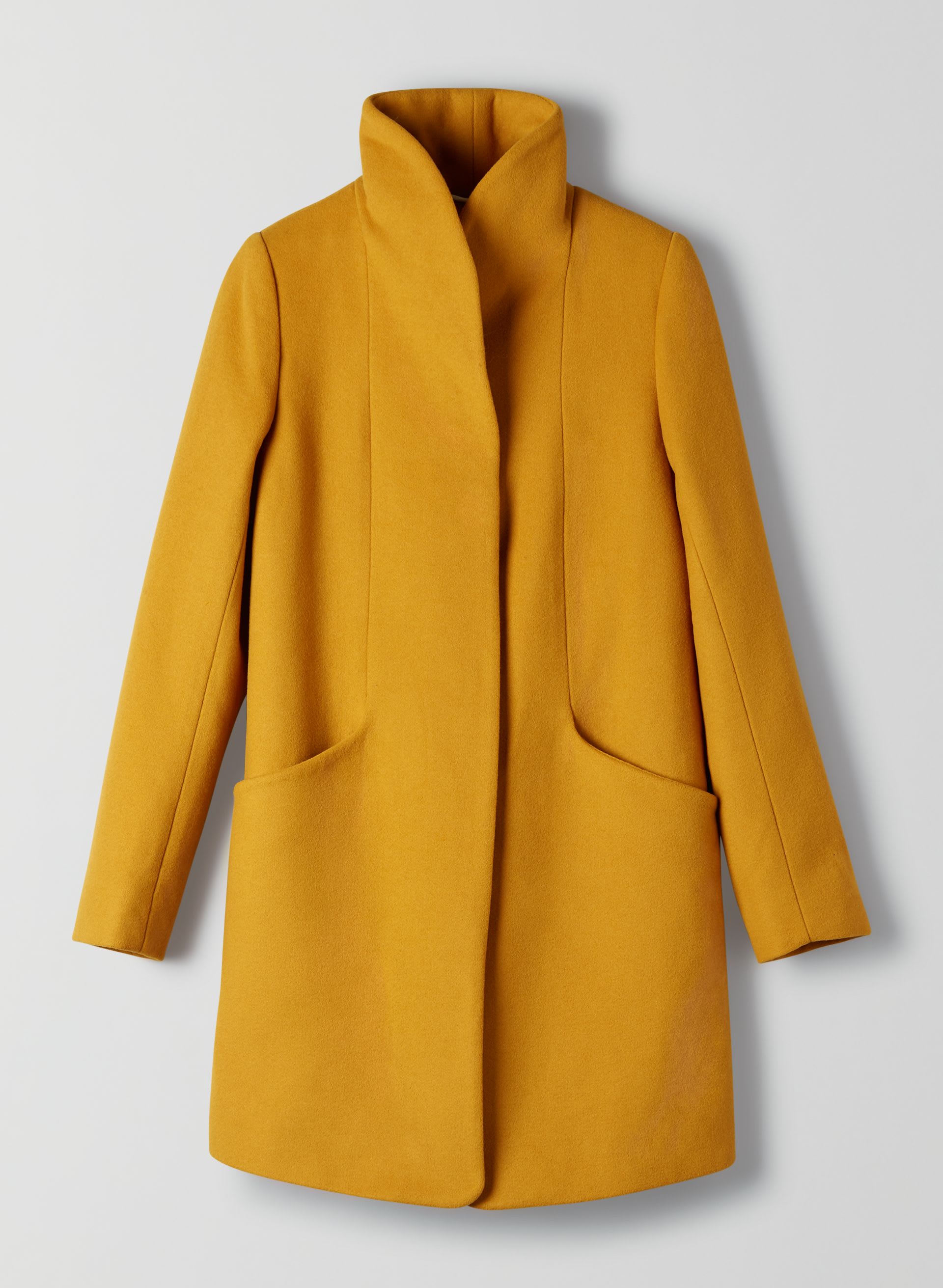 THE COCOON COAT | Aritzia