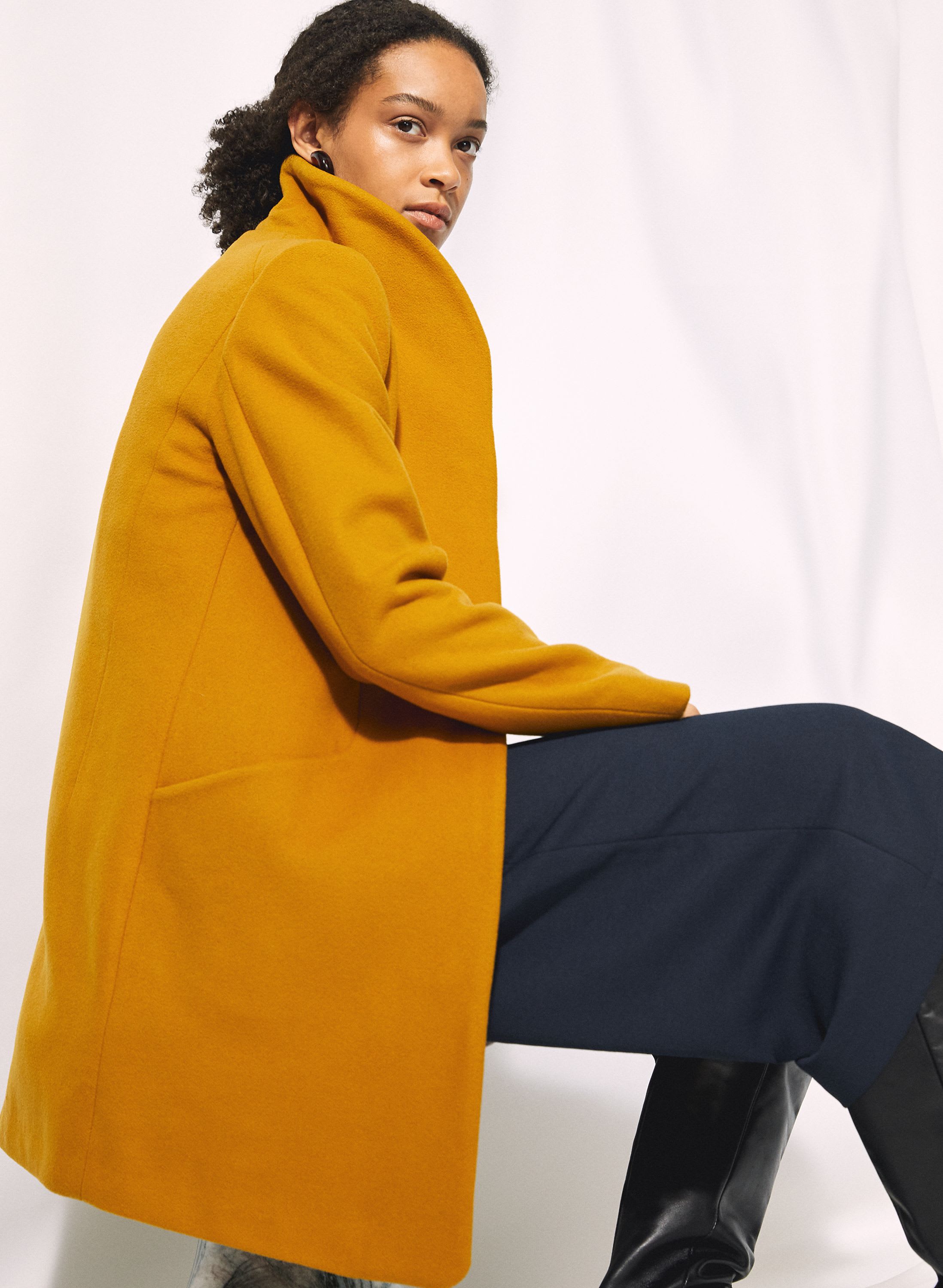THE COCOON COAT | Aritzia