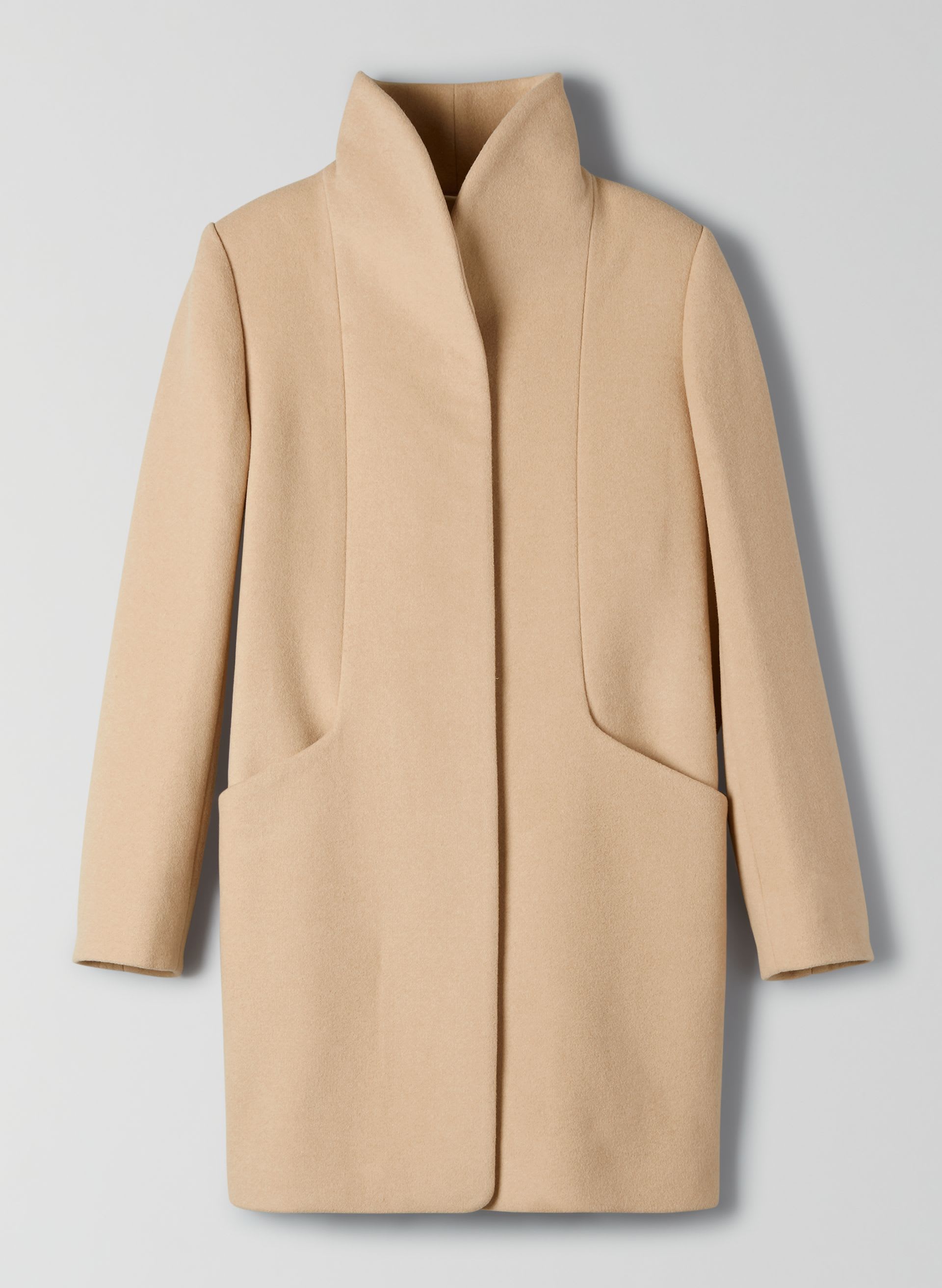 ジャケット・アウター griffin Re-Engineered Cocoon Coat ジャケット・アウター griffin Re-Engineered Cocoon Coat The Cocoon