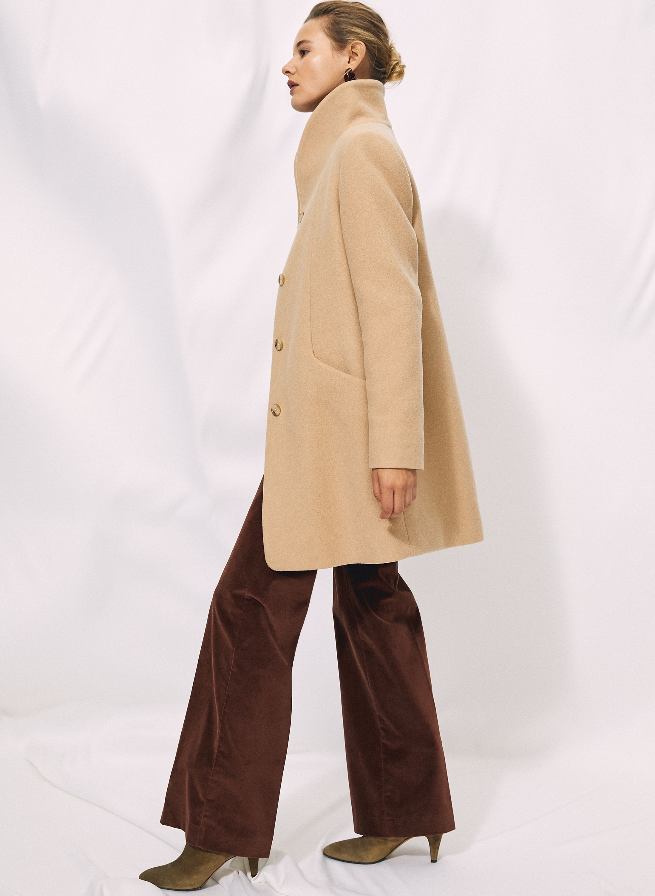 ジャケット・アウター griffin Re-Engineered Cocoon Coat ジャケット・アウター griffin Re-Engineered Cocoon Coat The Cocoon