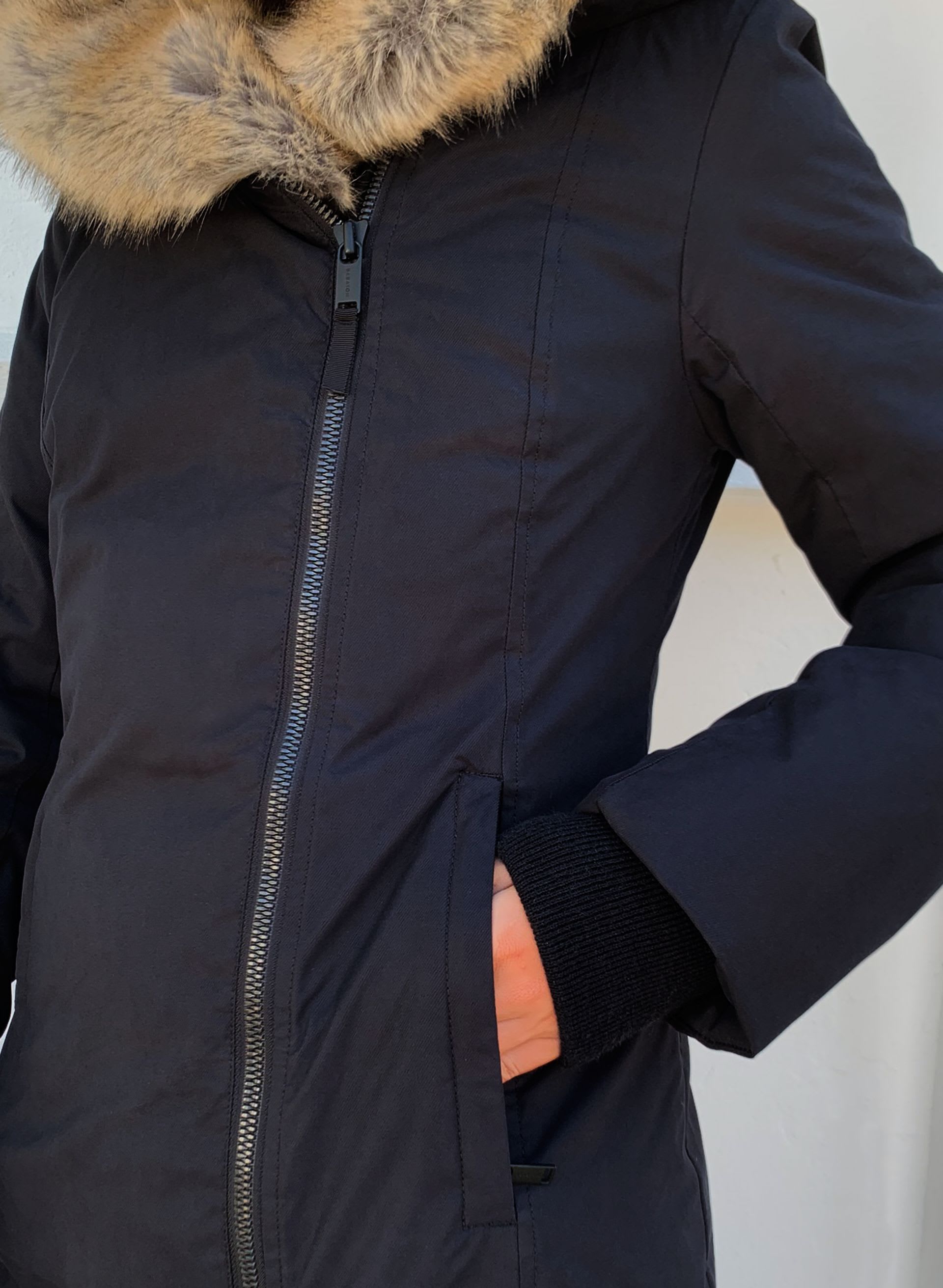 ST. MORITZ PARKA | Aritzia