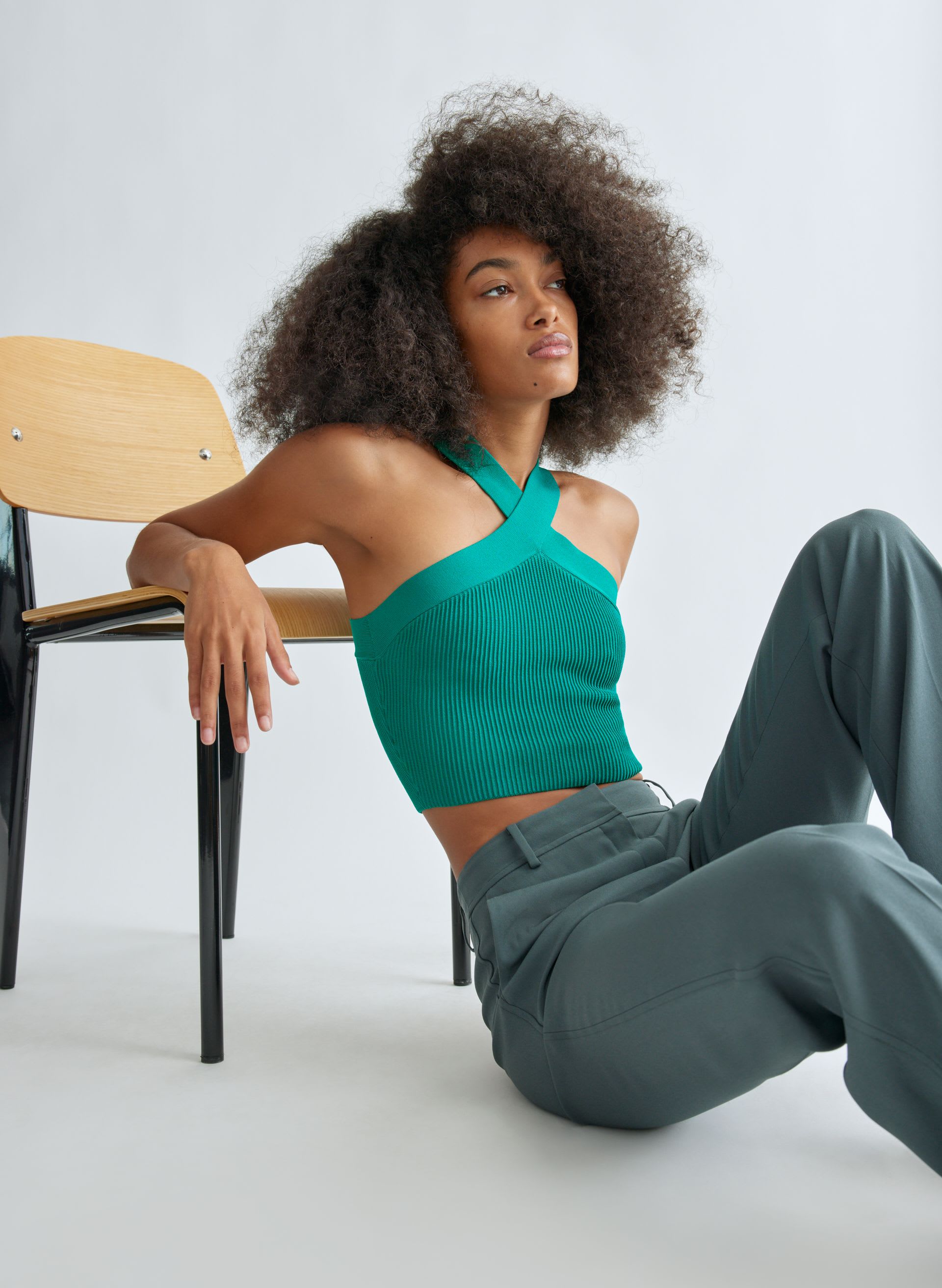 Sculpt Knit Criss Cross Cropped Tank | Aritzia US