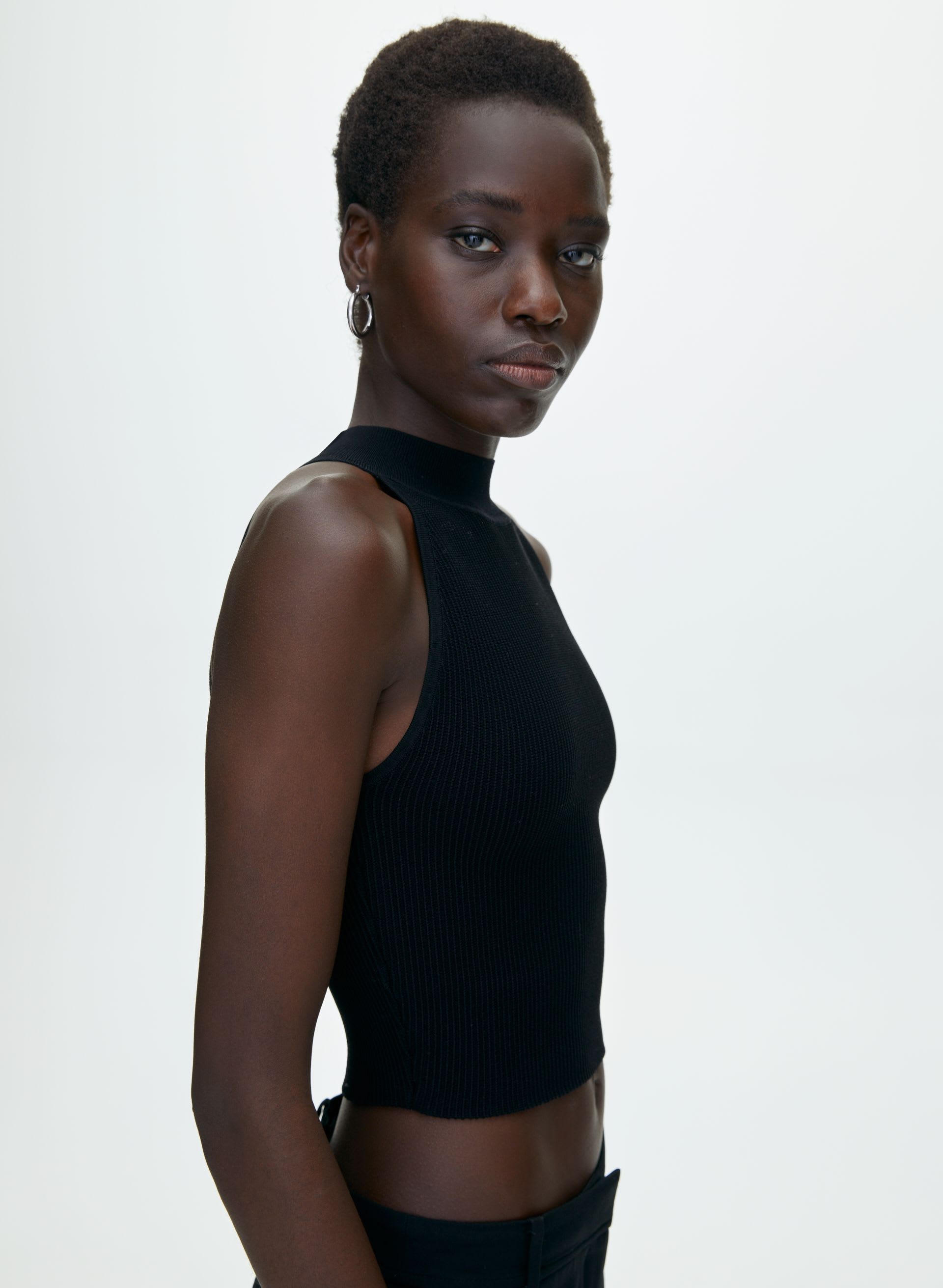 Sculpt Knit Mockneck Halter Top | Aritzia US