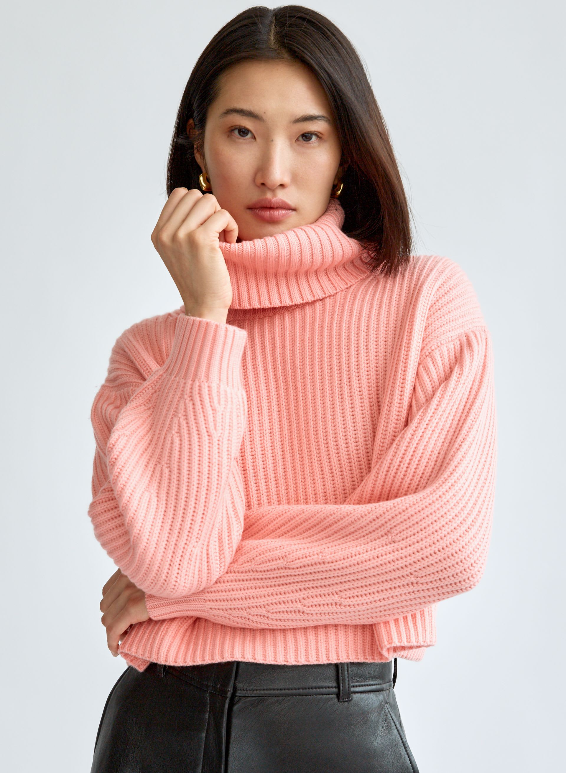GUELL SWEATER | Aritzia
