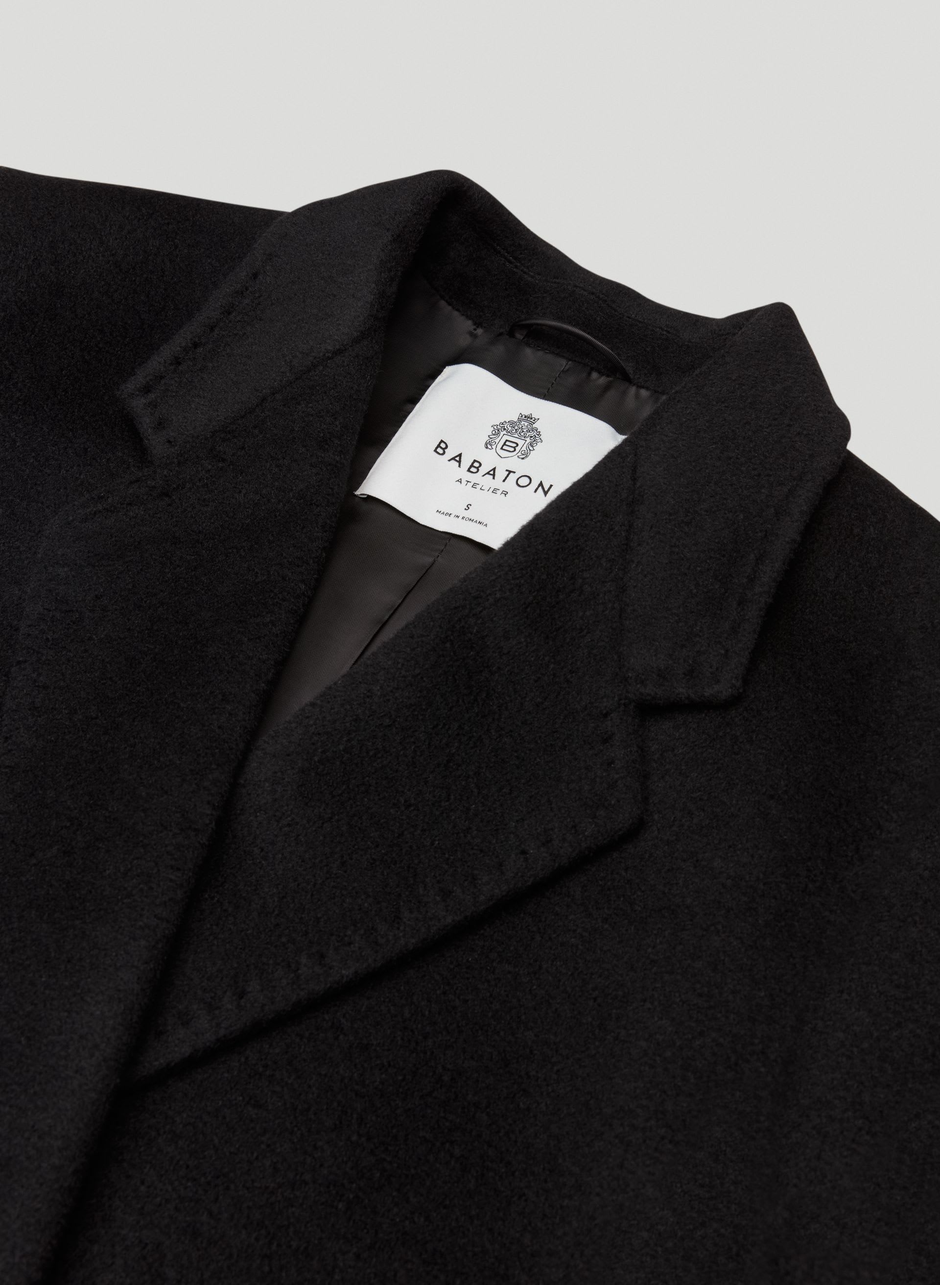 EDITION COAT | Aritzia