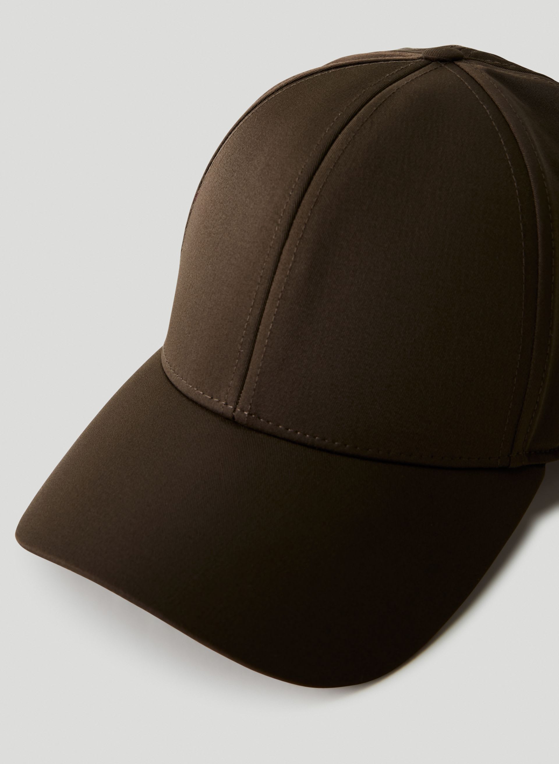 CLASSIC BASEBALL HAT | Aritzia