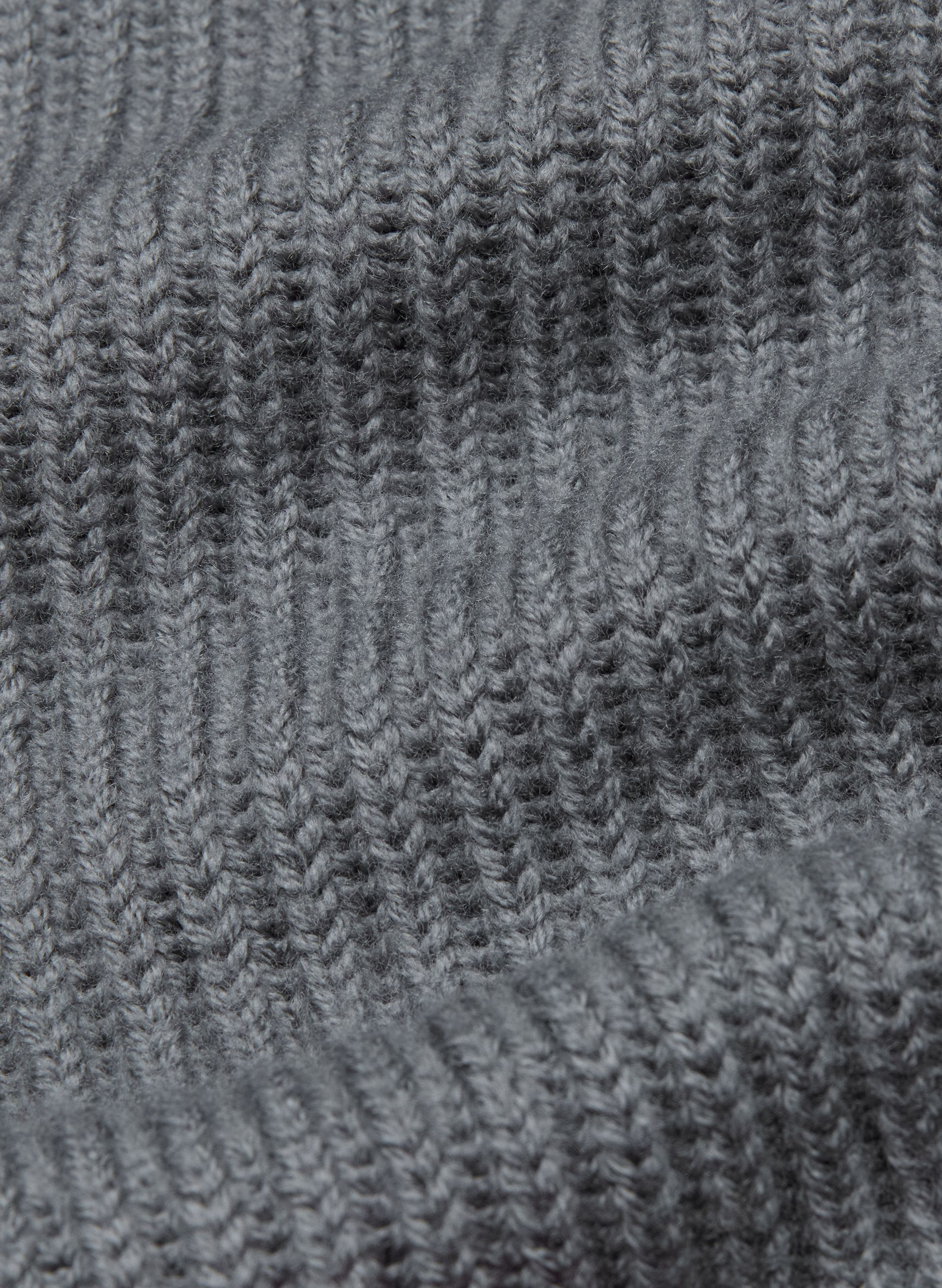 ROGER SWEATER | Aritzia