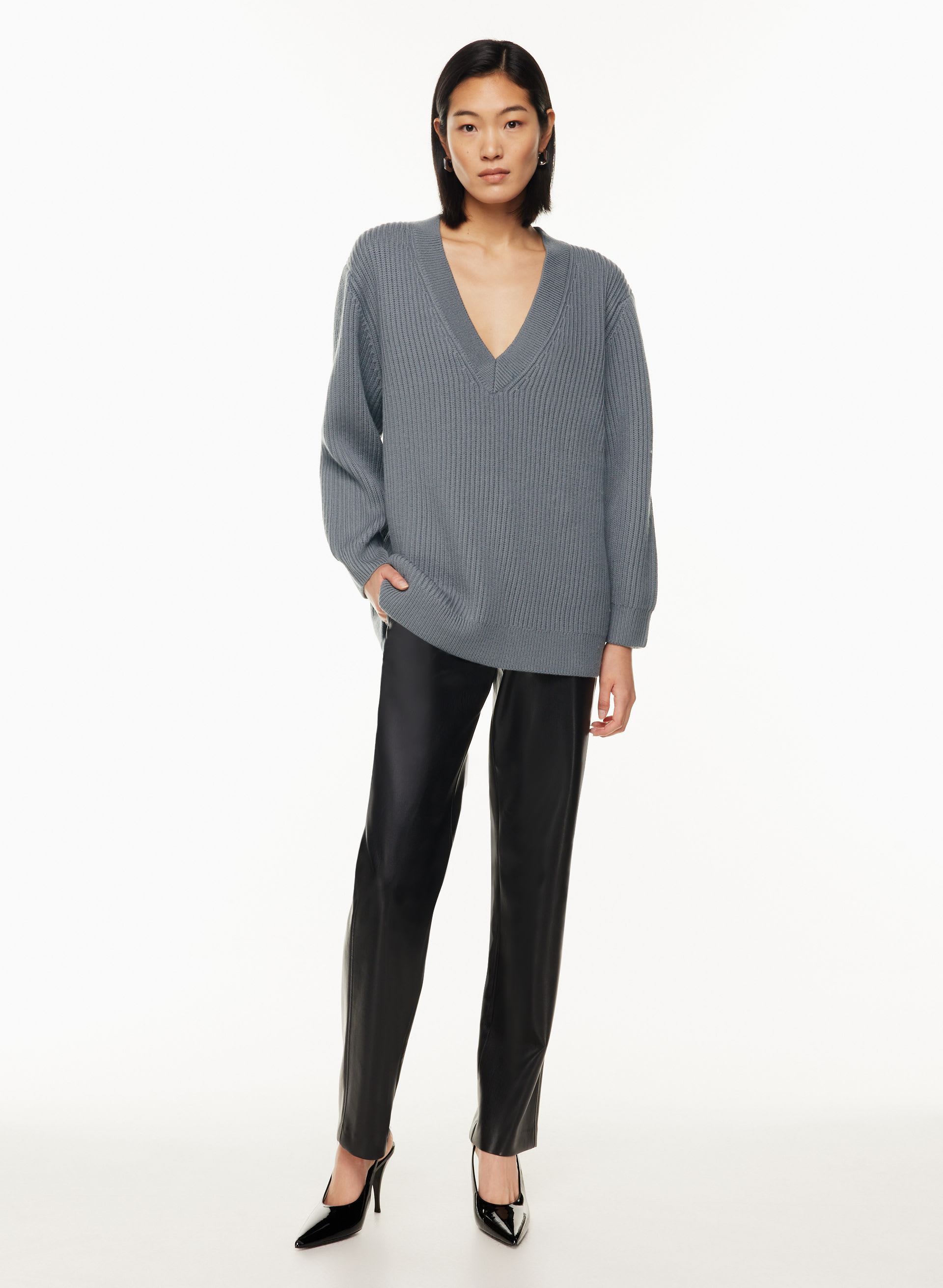 ROGER SWEATER | Aritzia