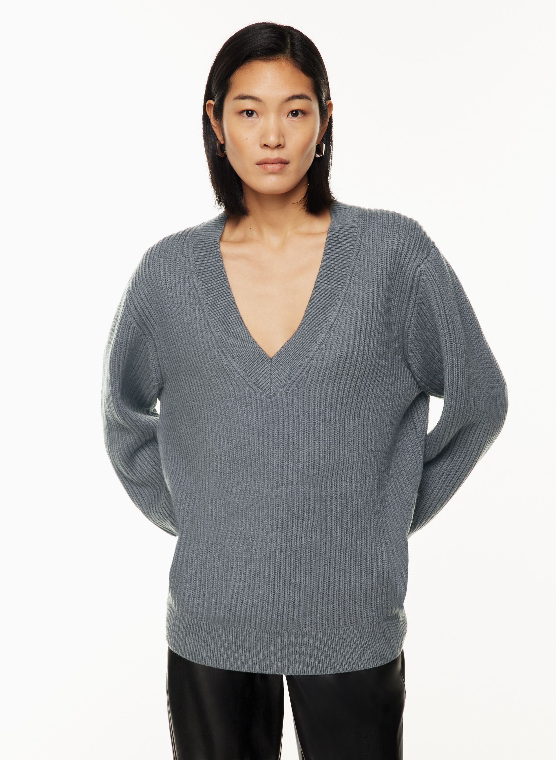 ROGER SWEATER | Aritzia