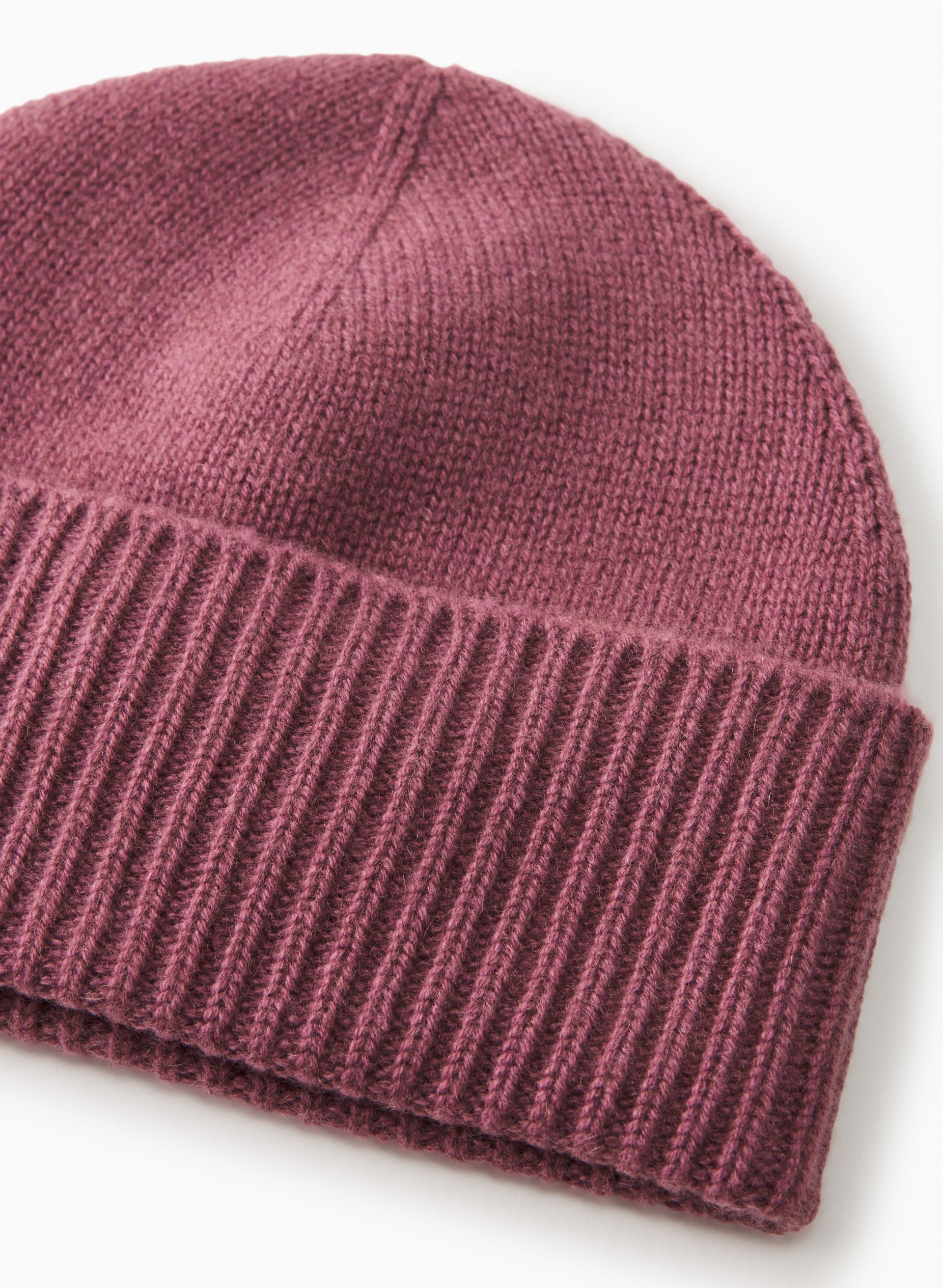 CASHMERE JERSEY-RIB CUFFED BEANIE | Aritzia
