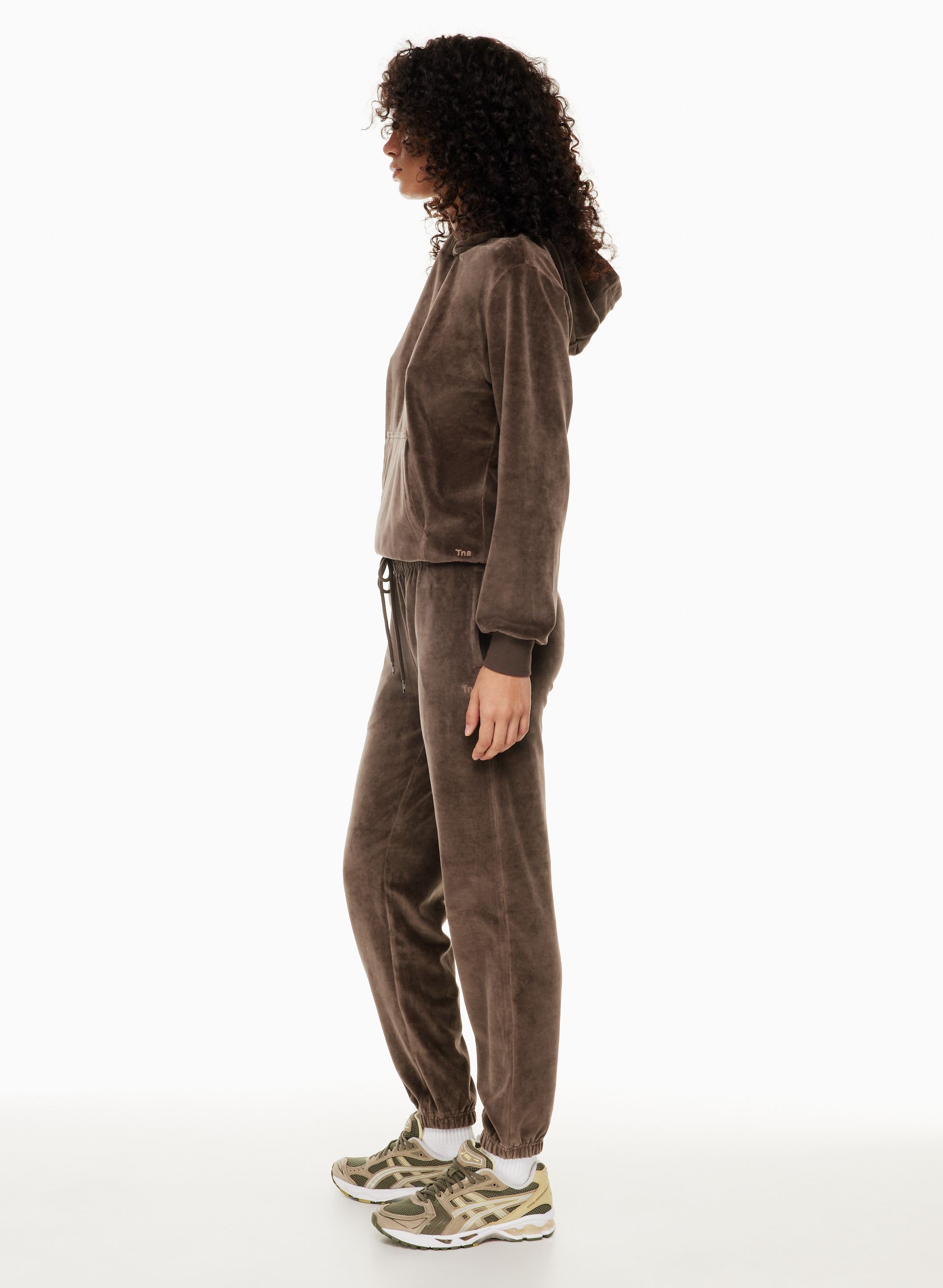 MONTCALM VELOUR JOGGER | Aritzia