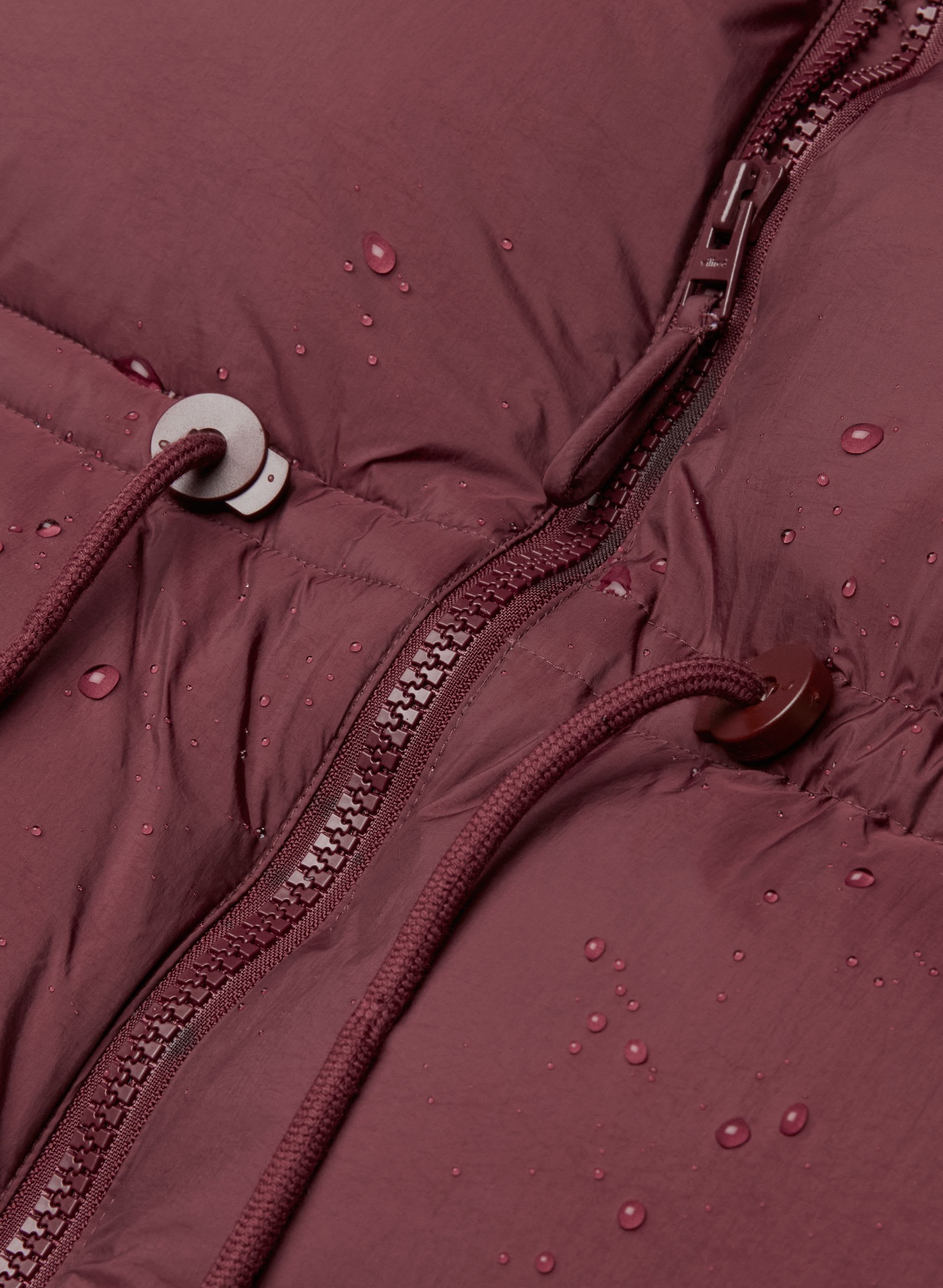 THE CHALET PUFFER VEST | Aritzia
