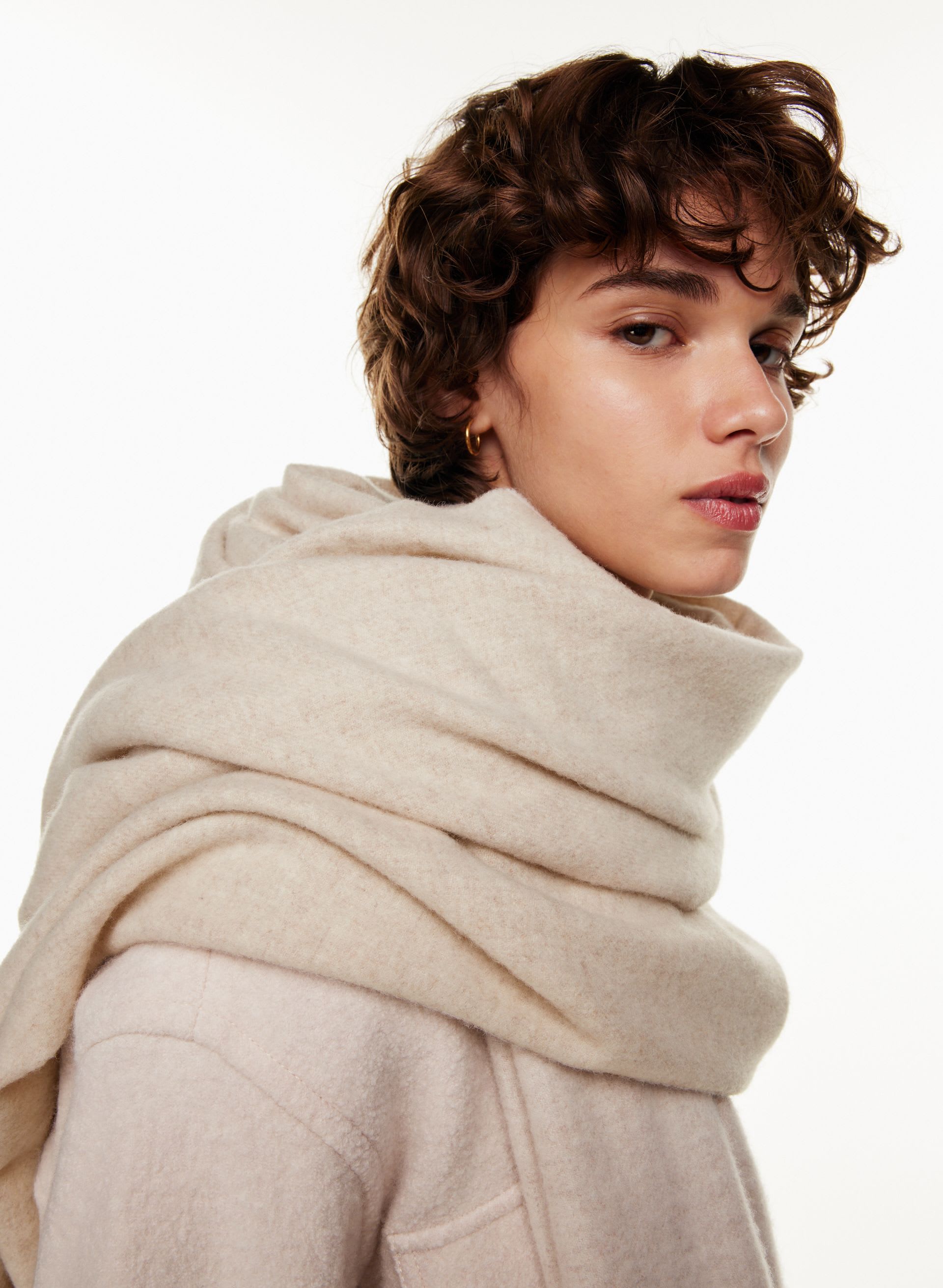 WOOL NARROW BLANKET SCARF | Aritzia