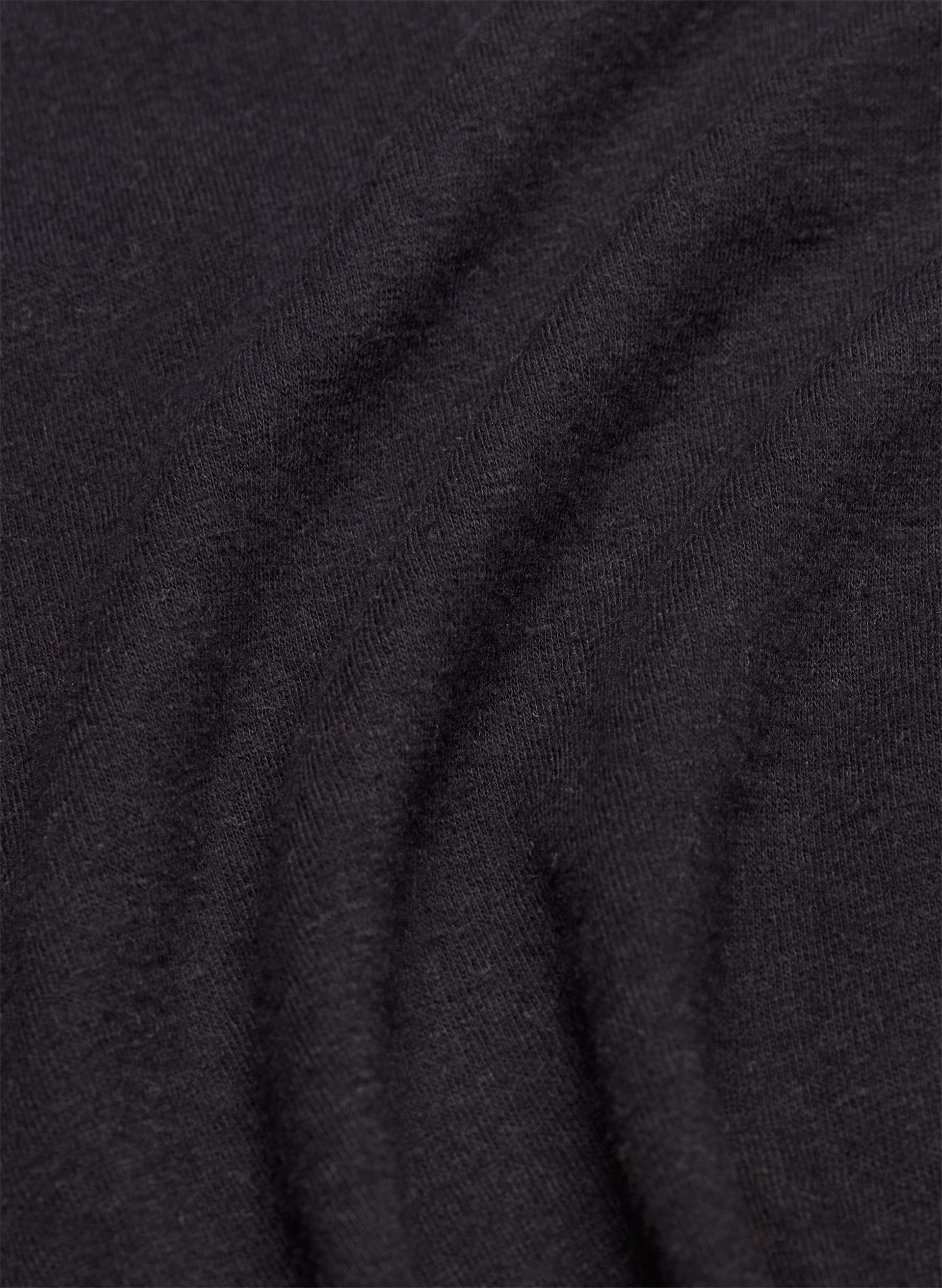 STAPLE T-SHIRT | Aritzia