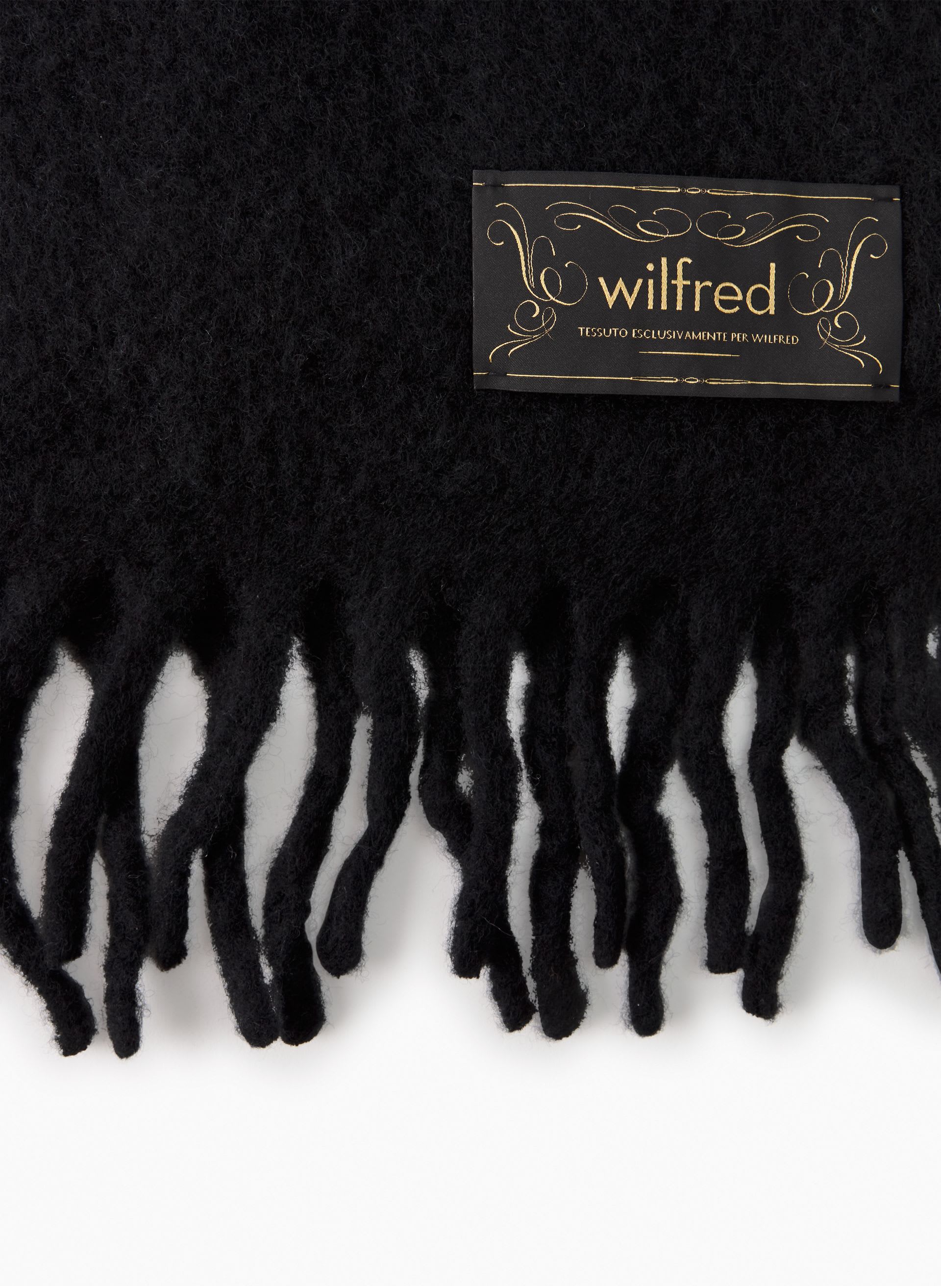 GENEVA SCARF | Aritzia