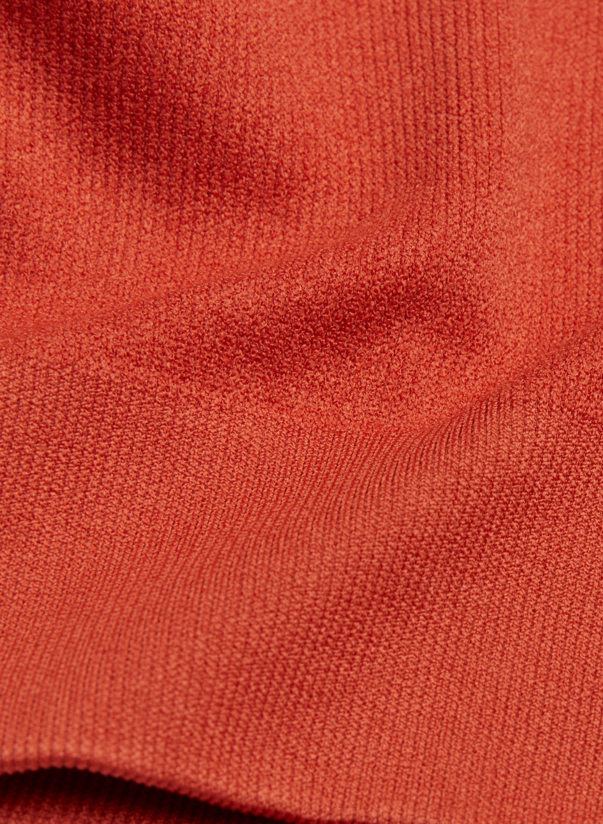 SEAMLESS BRA TOP | Aritzia