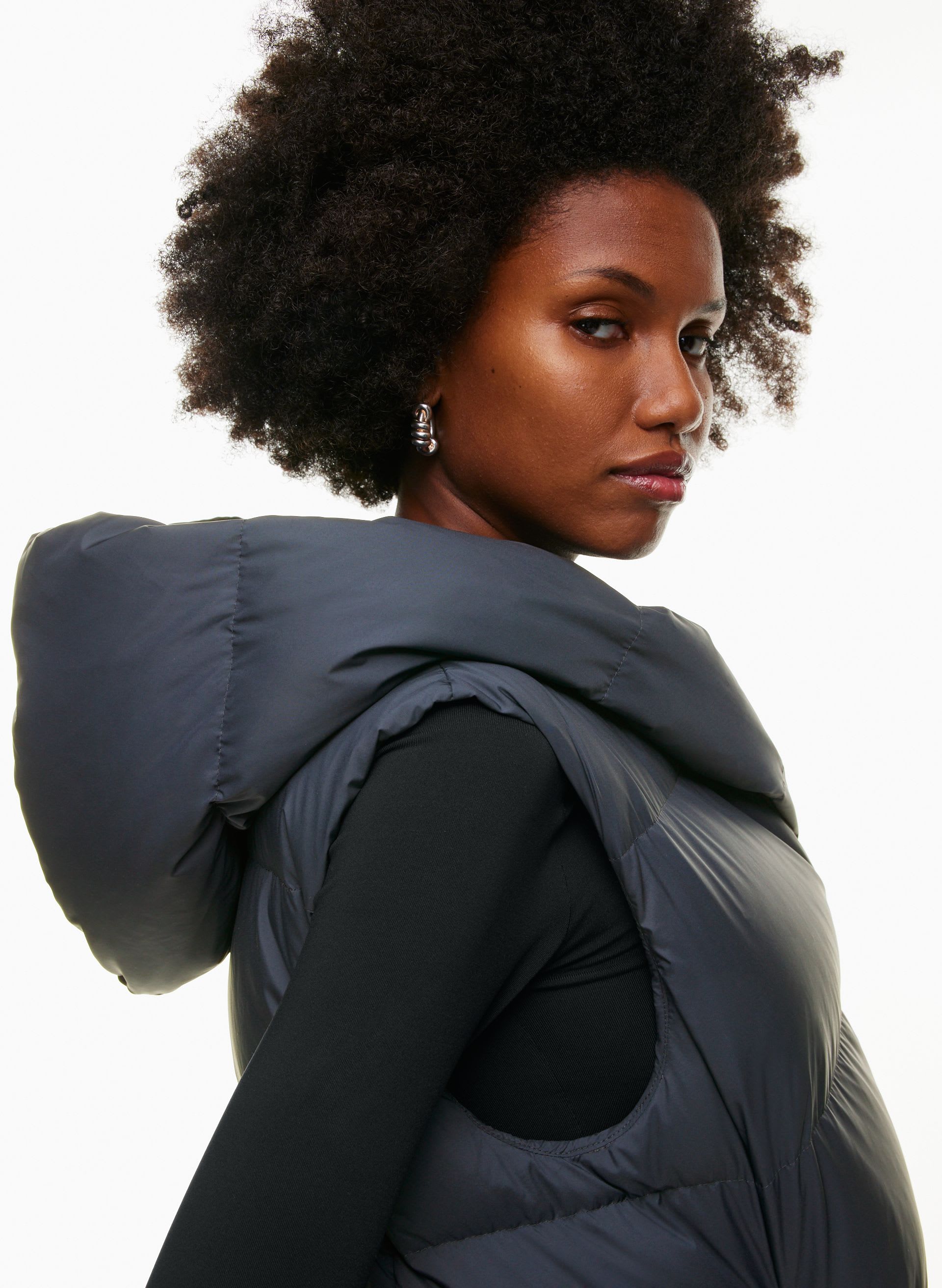 THE DUVET PUFFER VEST | Aritzia