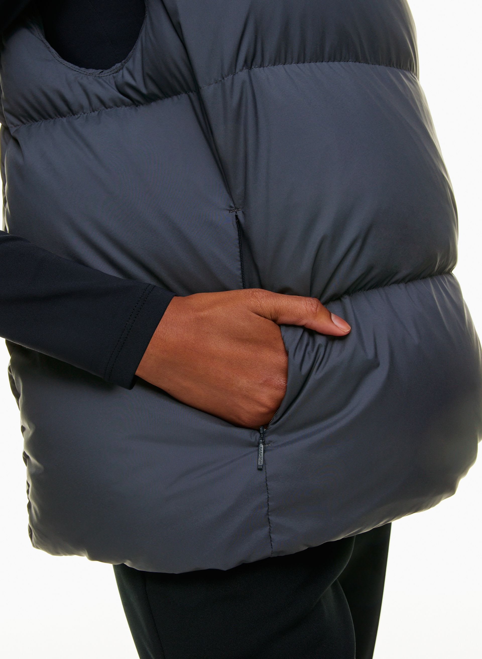 THE DUVET PUFFER VEST | Aritzia