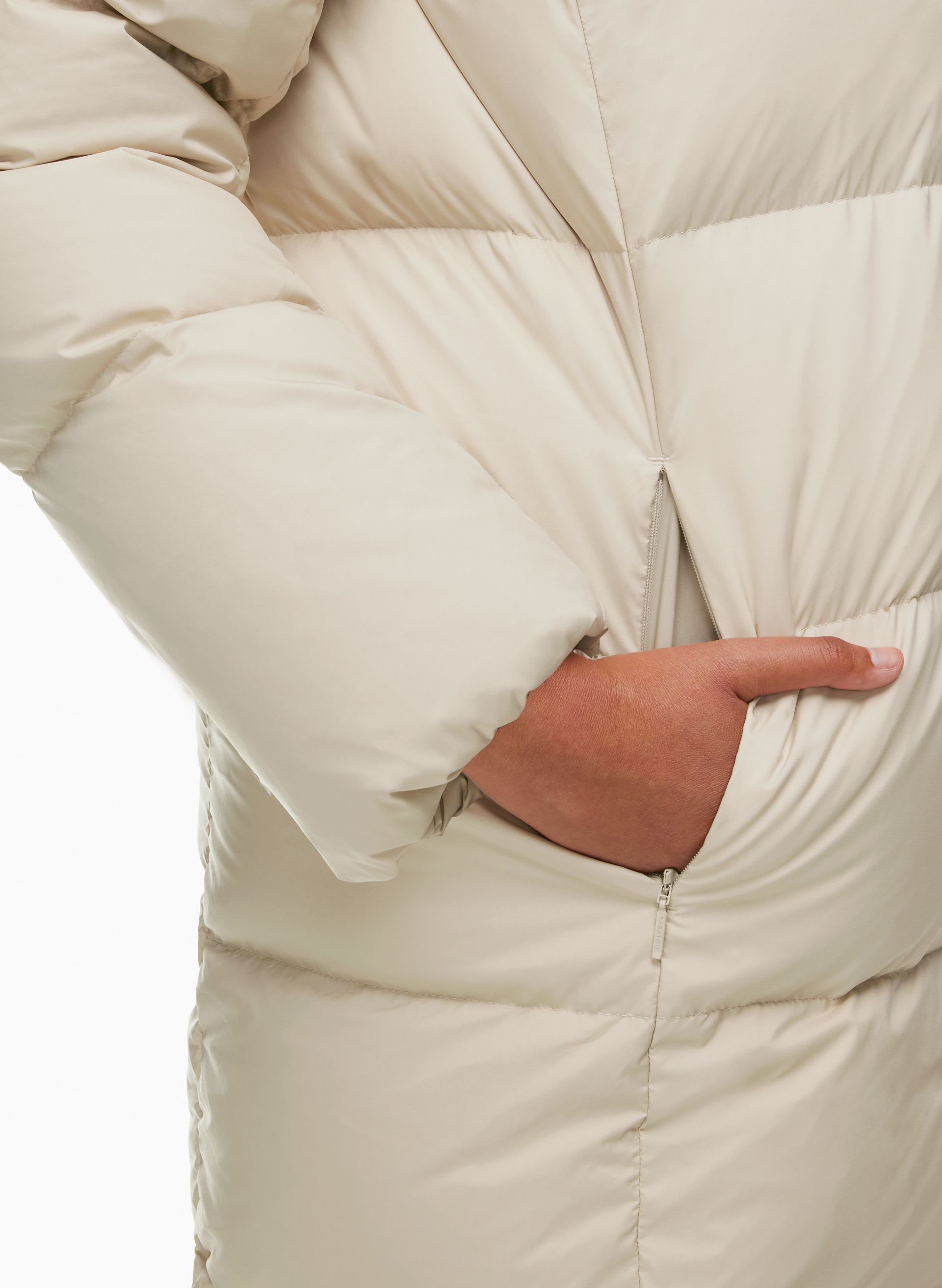 THE DUVET PUFFER | Aritzia