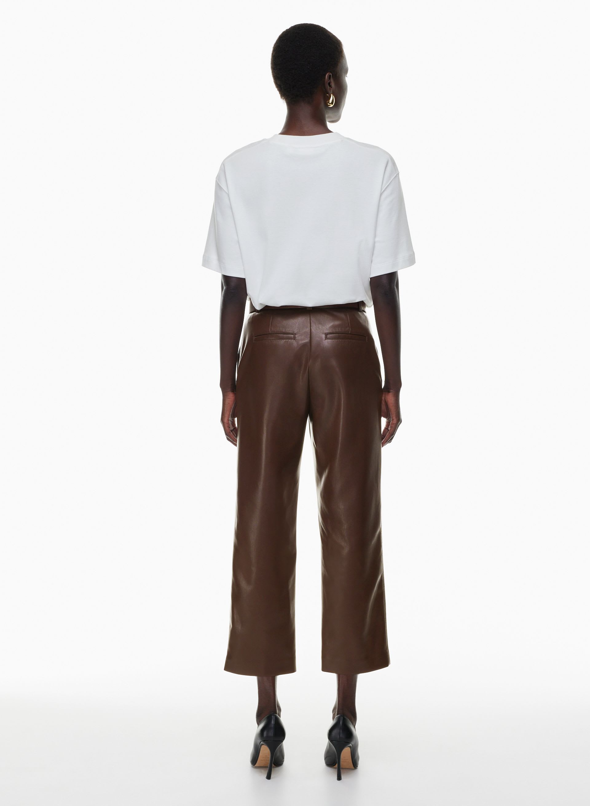 PANTALON ÉCOURTÉ COMMAND | Aritzia
