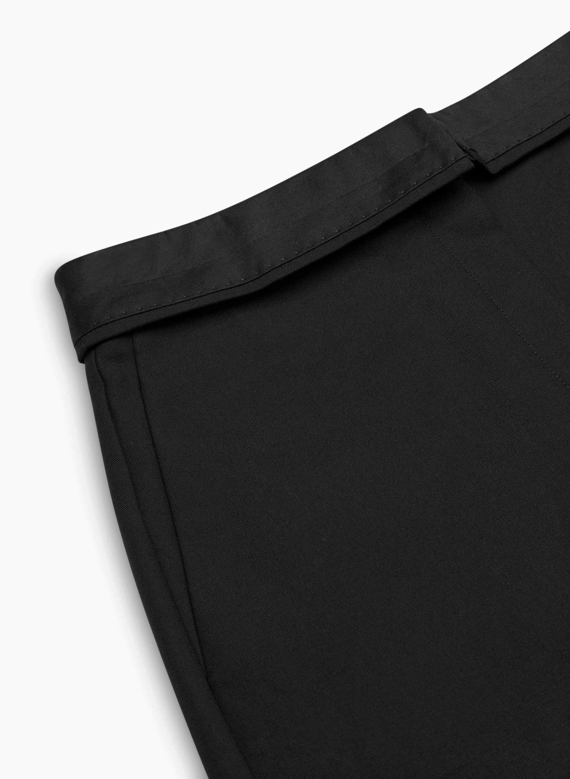 SITUATION SKIRT | Aritzia