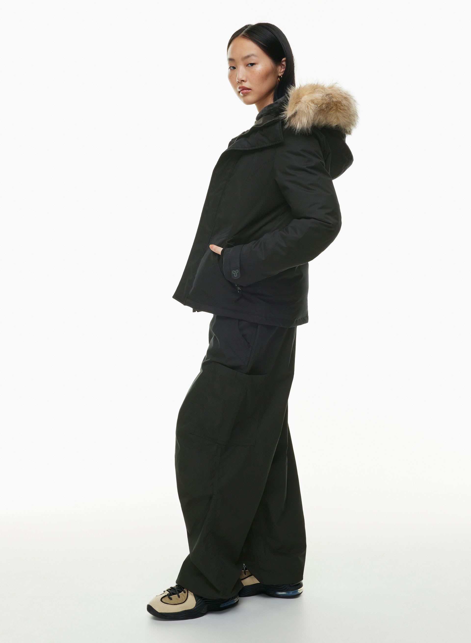 THE SUMMIT PARKA SHORT | Aritzia