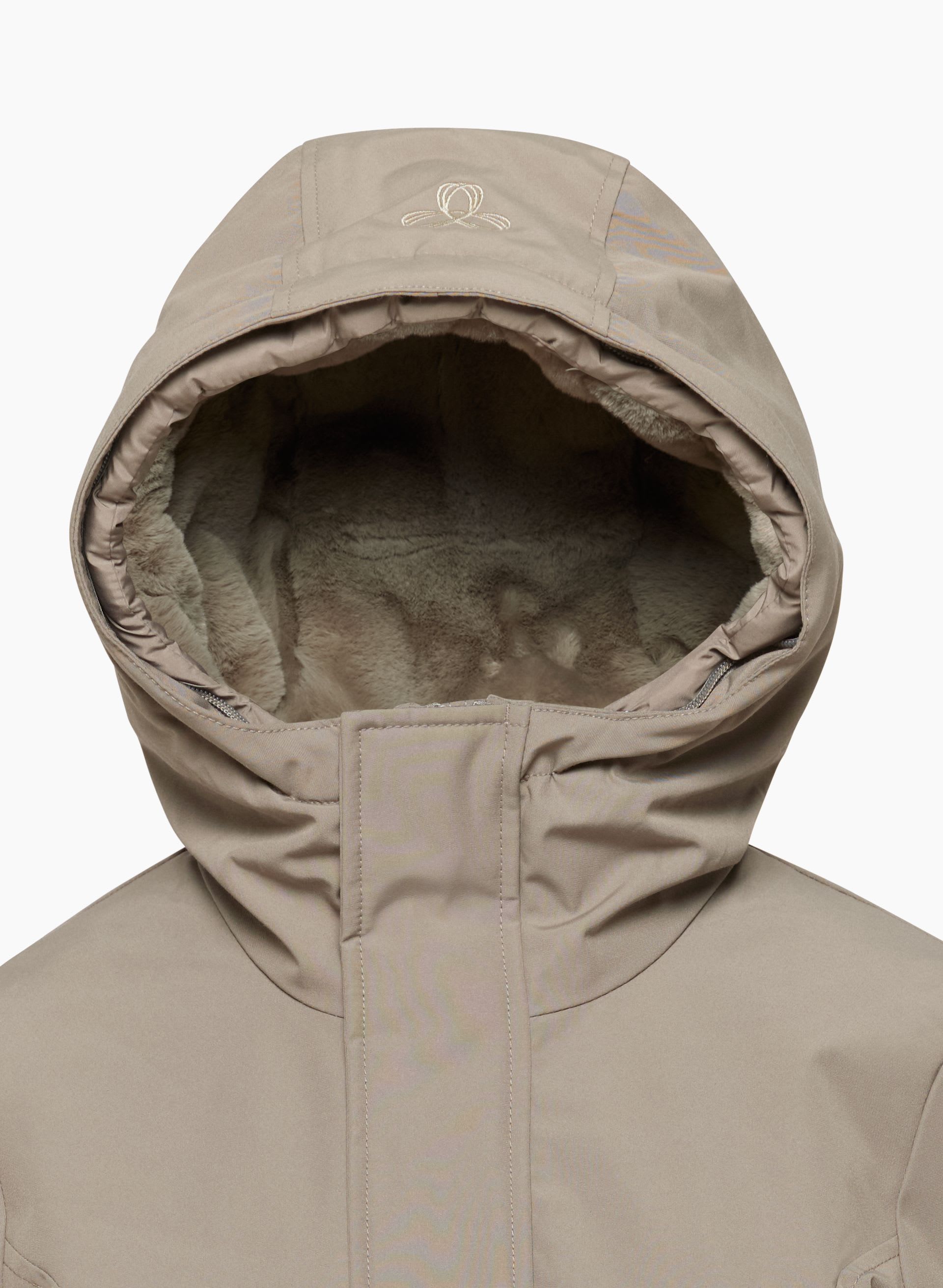 NOUVEAU PARKA SUMMIT COURT | Aritzia