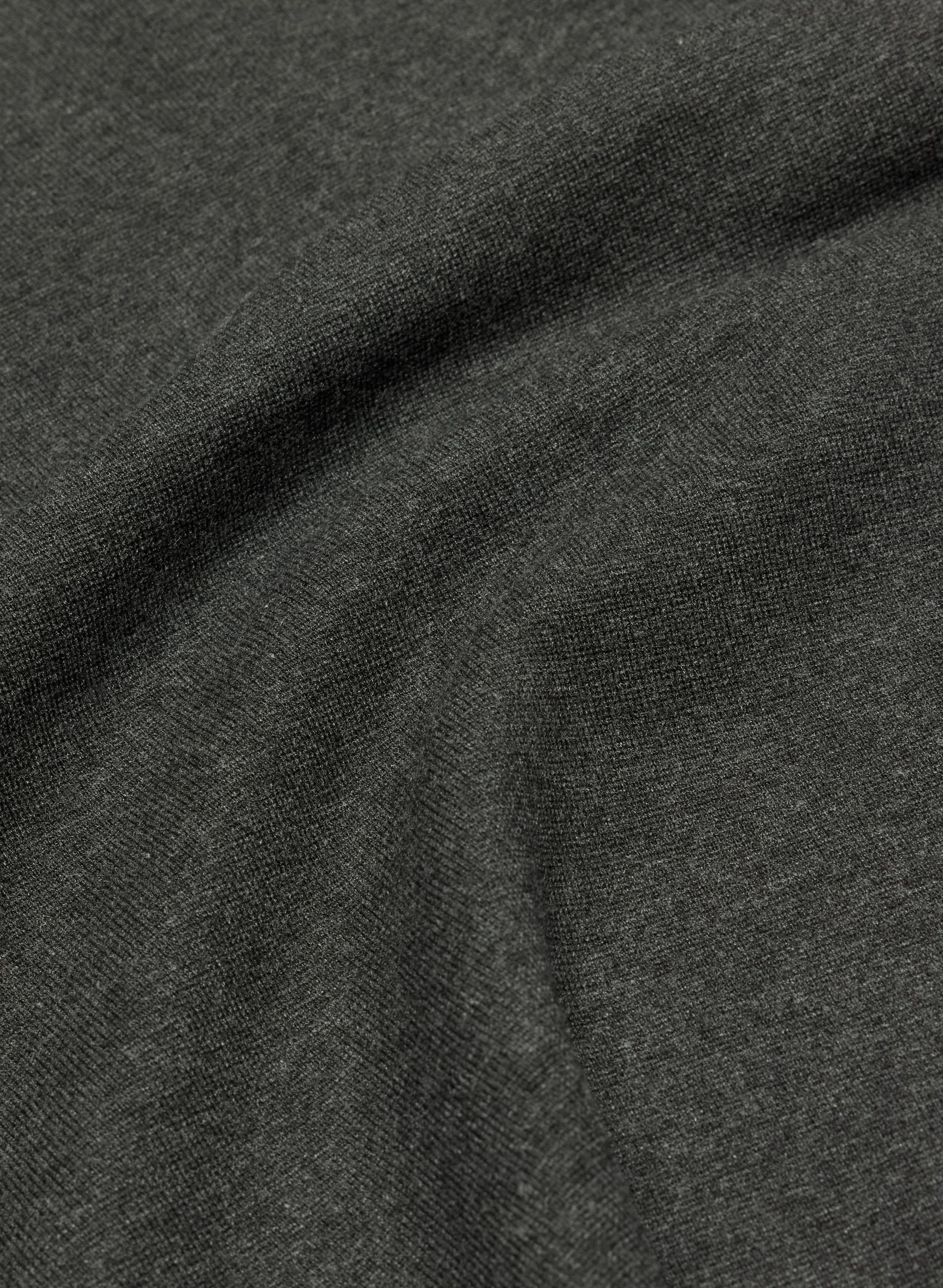 SOUVENIR SWEATER | Aritzia