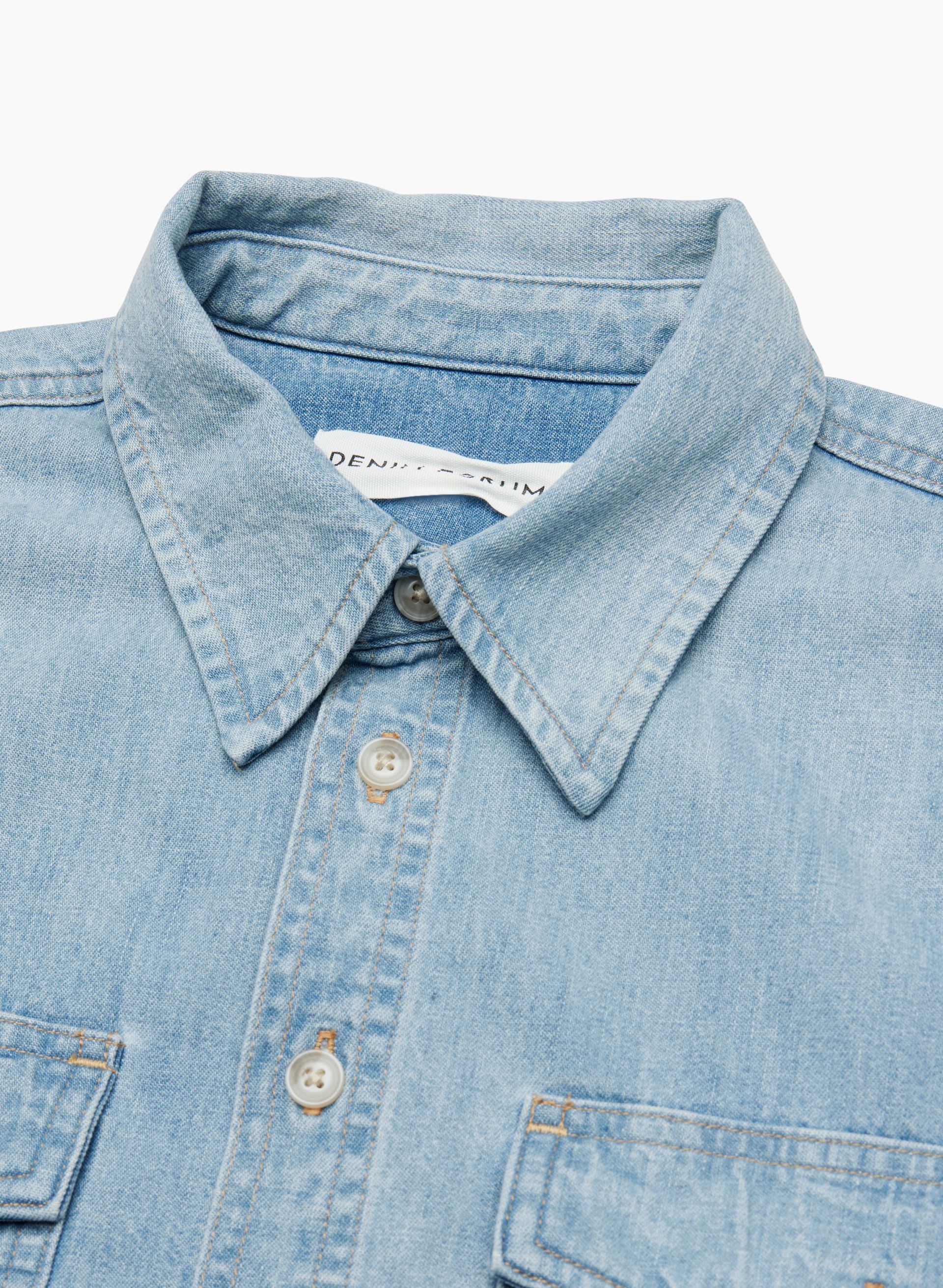 THE '90S UTILITY SHIRT | Aritzia