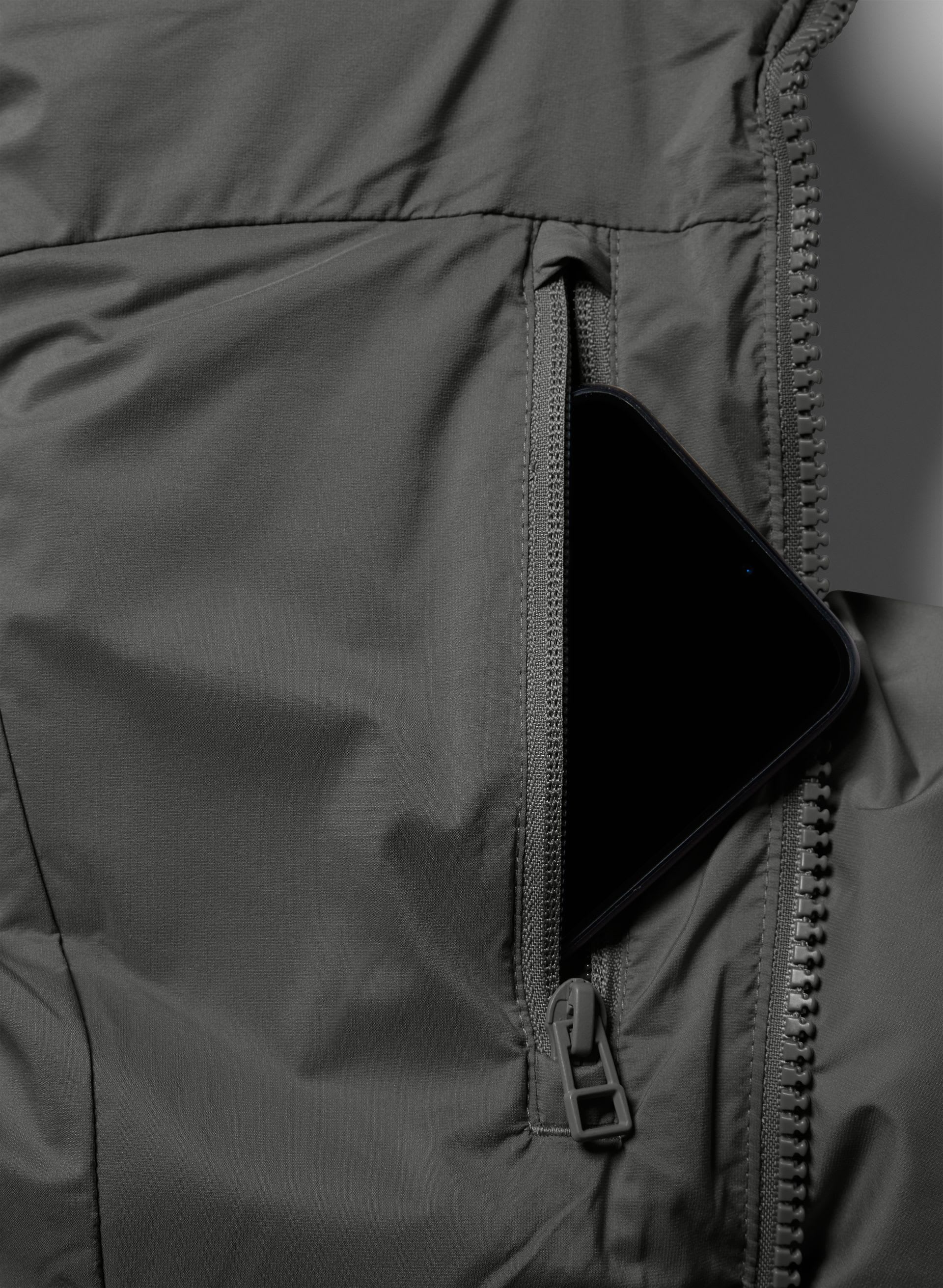 THE SUPERSNUG PUFF™ LONG | Aritzia
