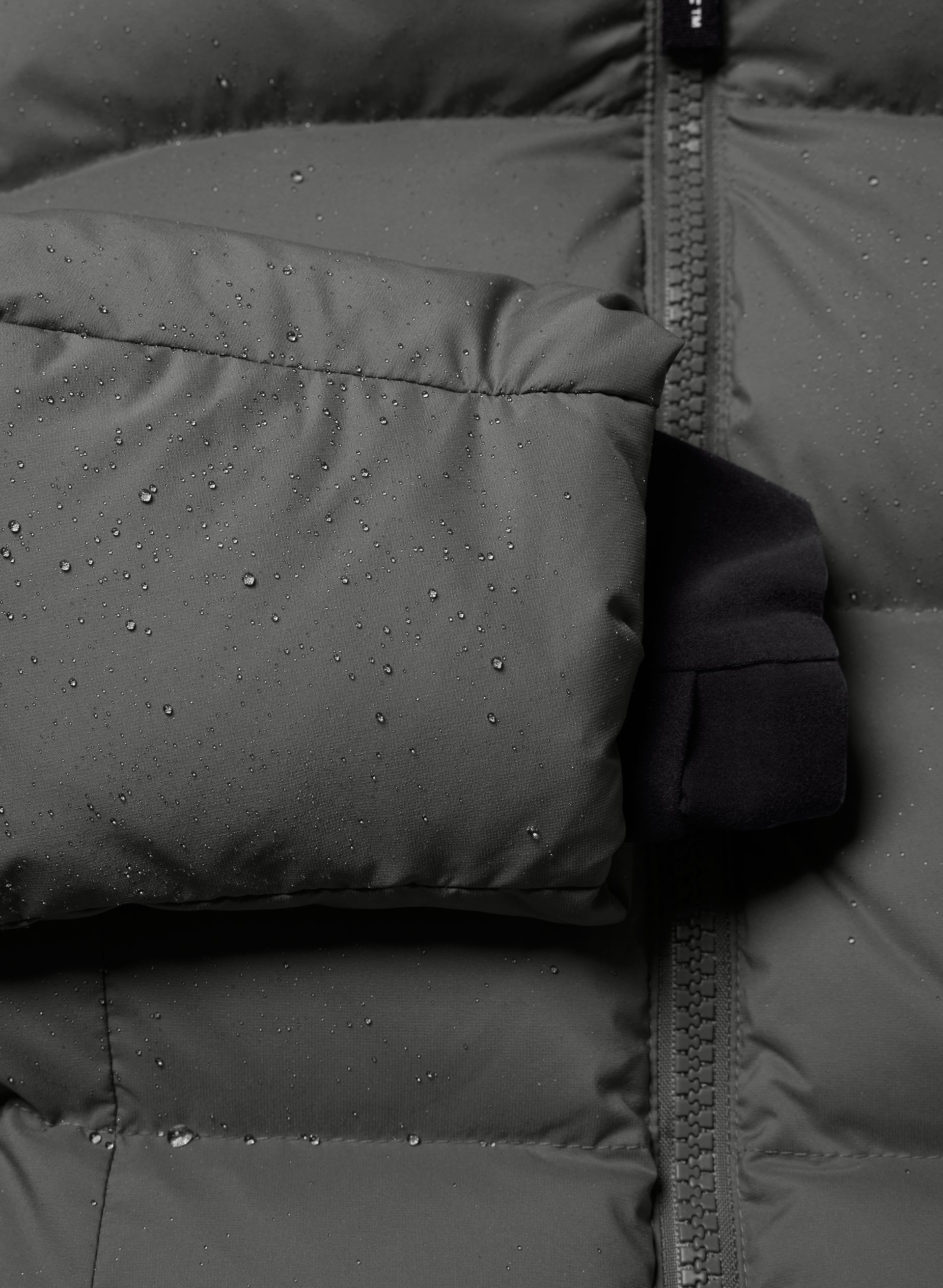 THE SUPERSNUG PUFF™ LONG | Aritzia