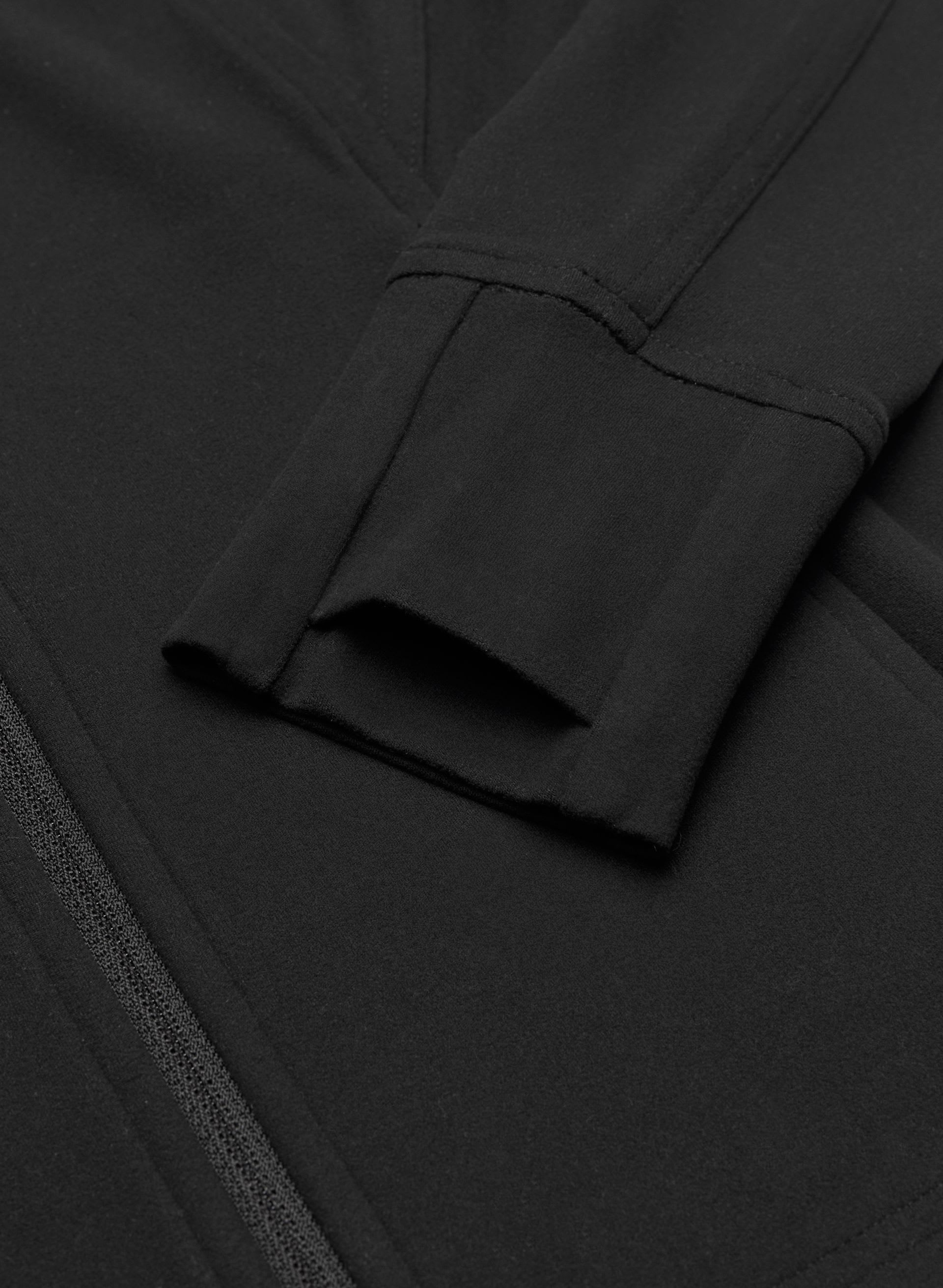 TnaBUTTER™ Swan Zip Hoodie | Aritzia CA