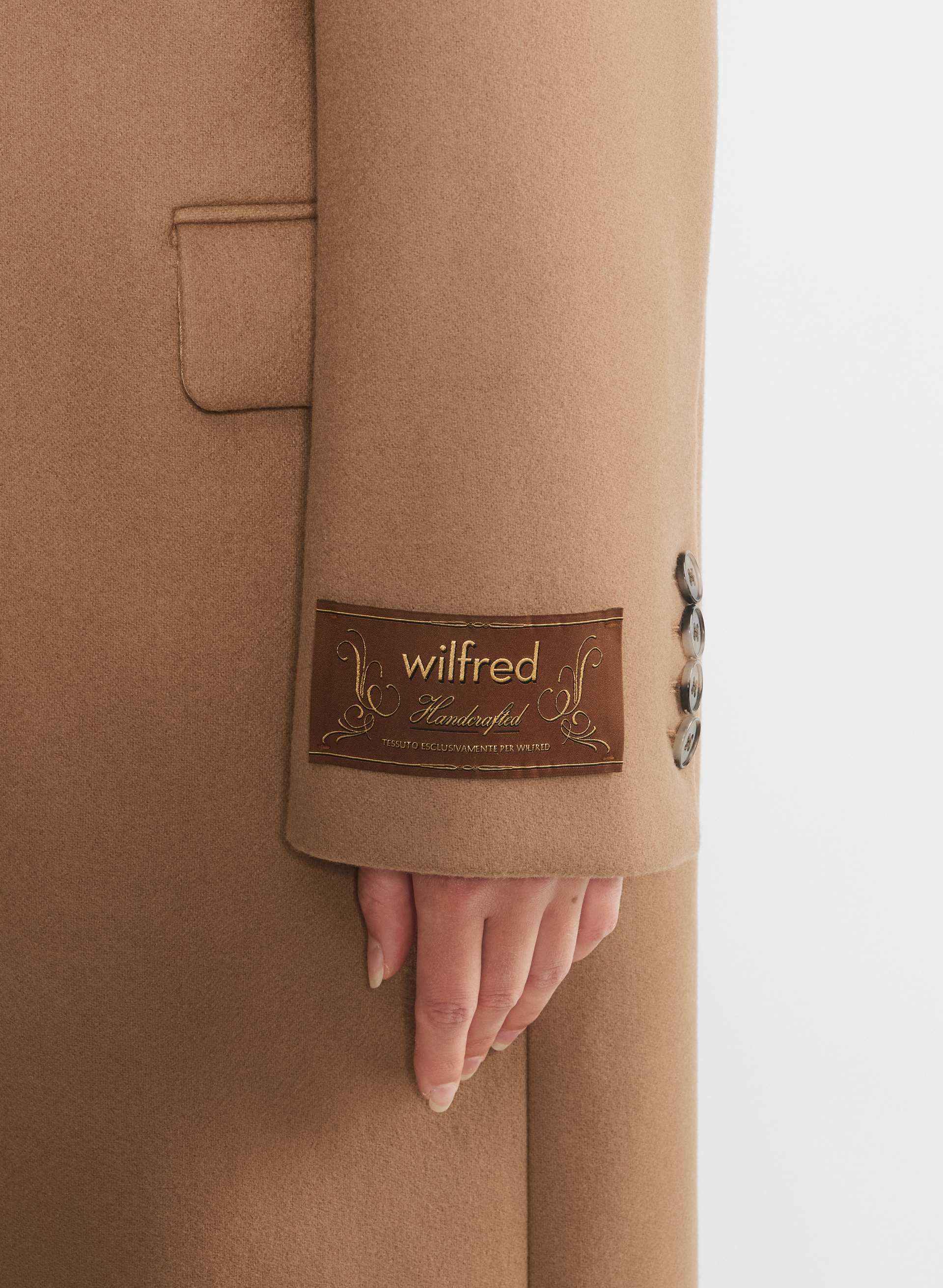SYMPHONY COAT | Aritzia