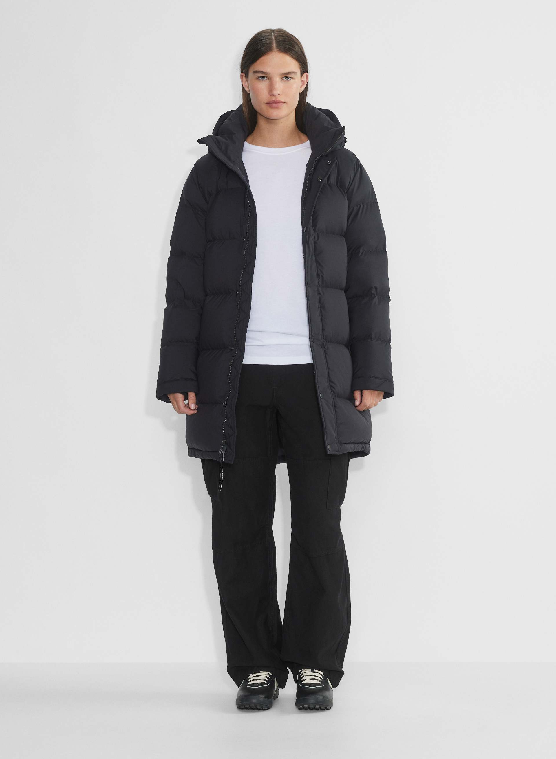 The Super Puff™ Mid - cliMATTE™ | Aritzia CA