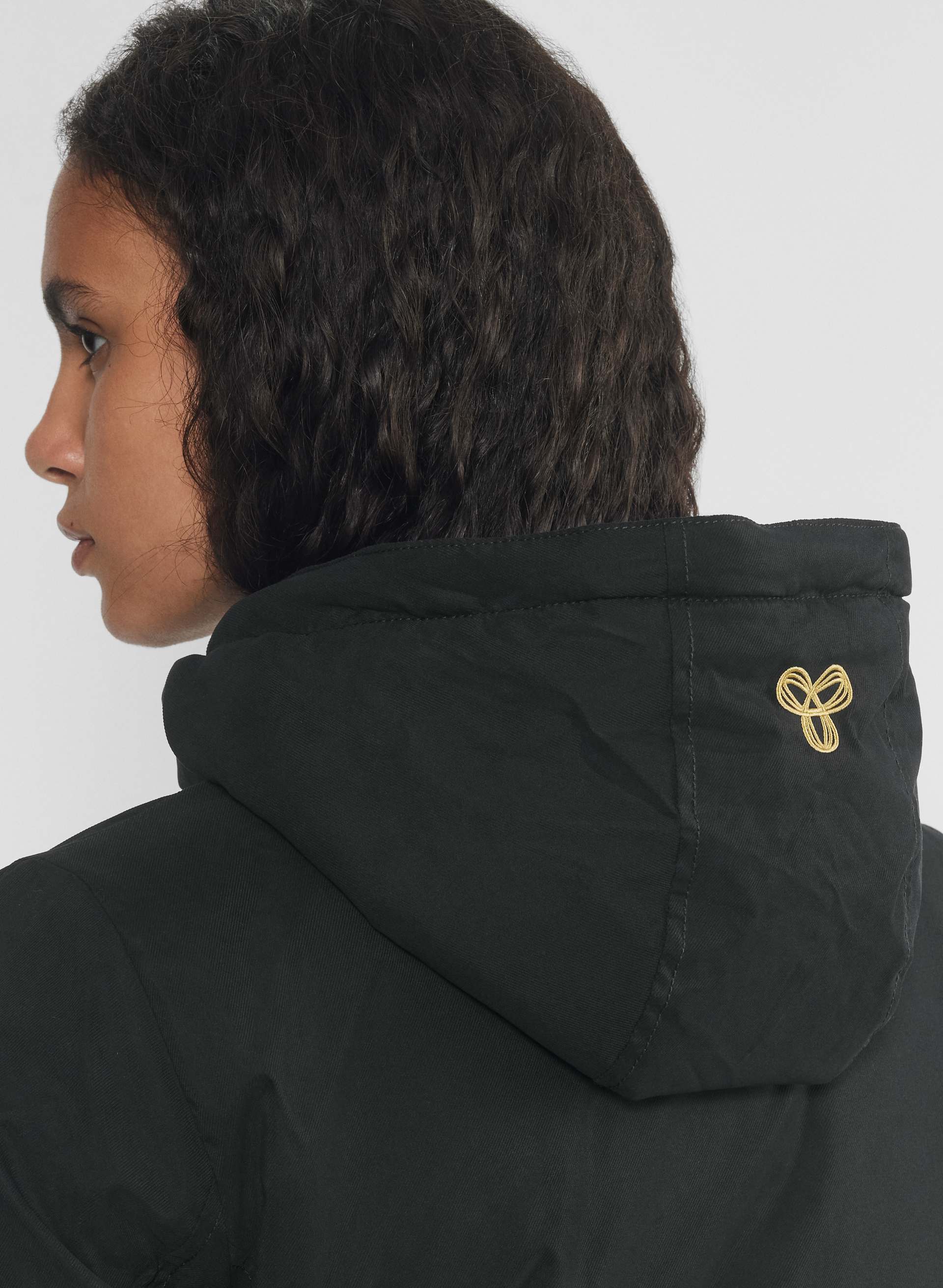 THE SUMMIT PARKA LONG | Aritzia