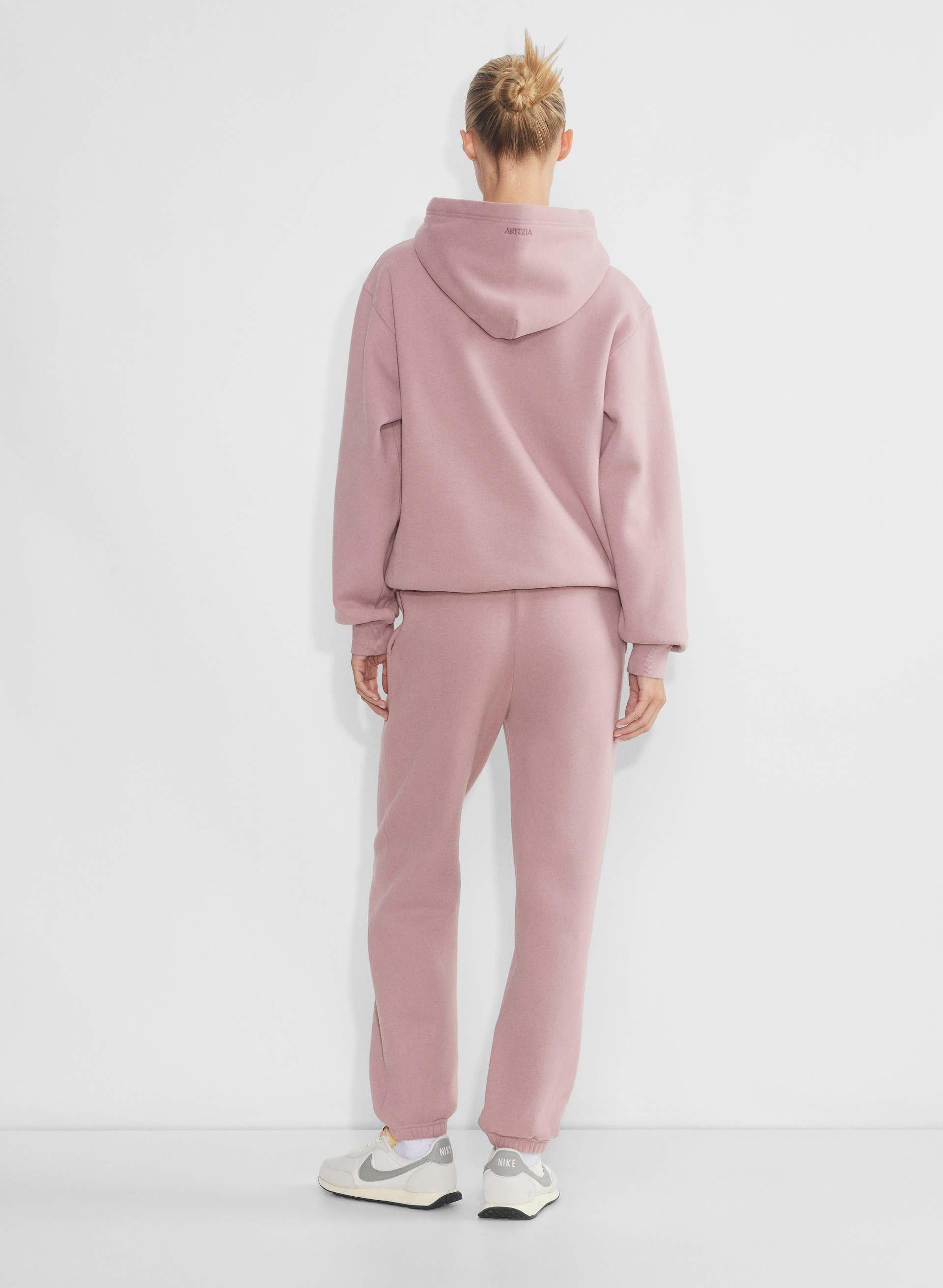 COZY FLEECE PERFECT BANDED JOGGER | Aritzia