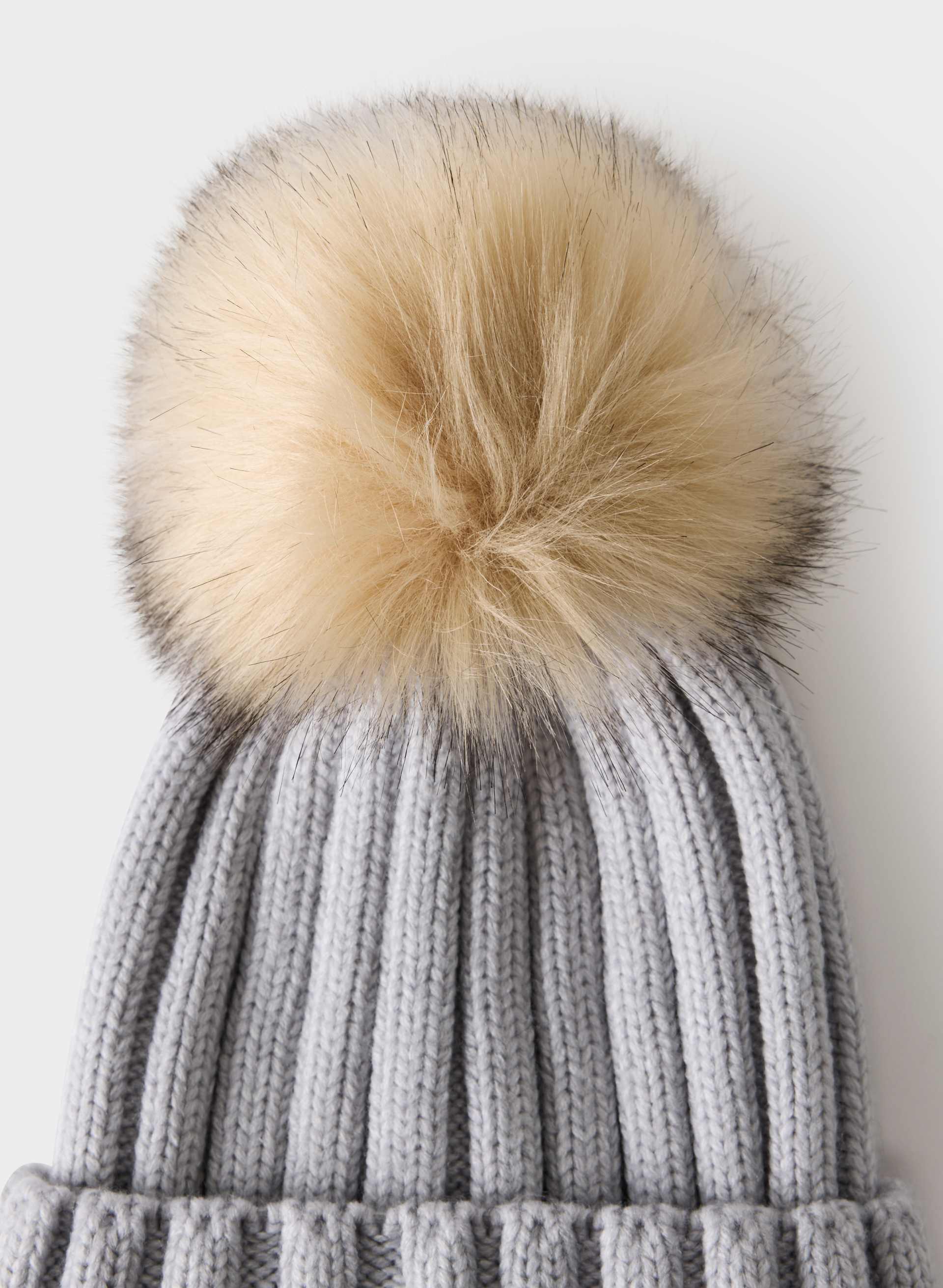 ?Auxiliary Alpaca Wool Toque Pom Pom Beanie Hat Grey Faux Fur Aritzia One Size Real Faux Fur Cuffed Beanie | Aritzia US main image 4