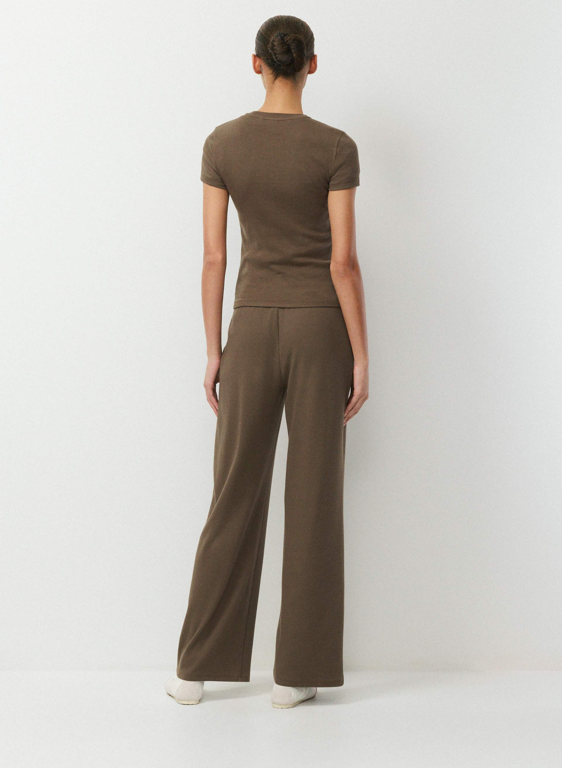 HOMESTRETCH™ RIB TUNE T-SHIRT | Aritzia