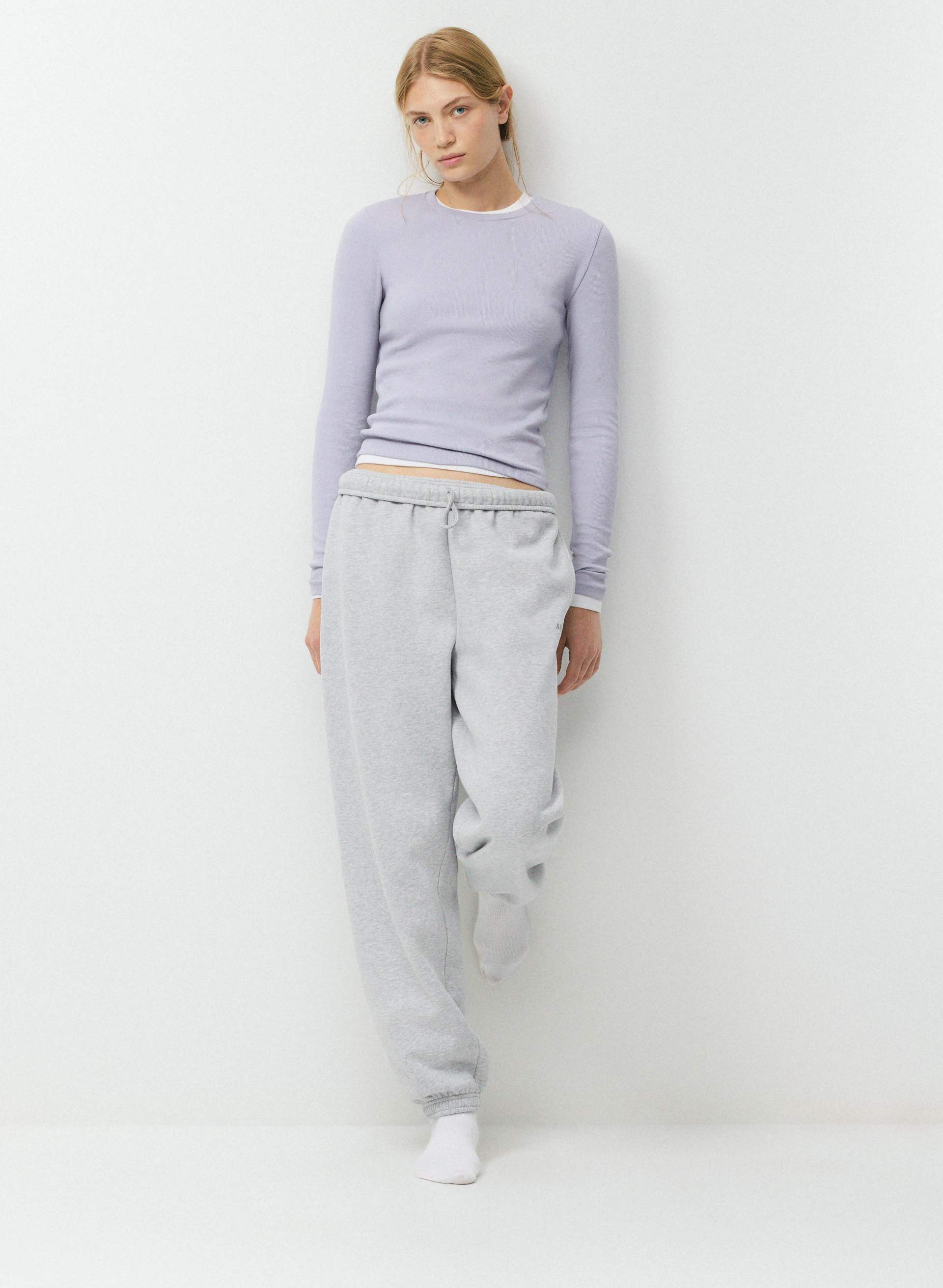HOMESTRETCH™ RIB SOLO LONGSLEEVE - Stretchy ribbed cotton crewneck longsleeve. 