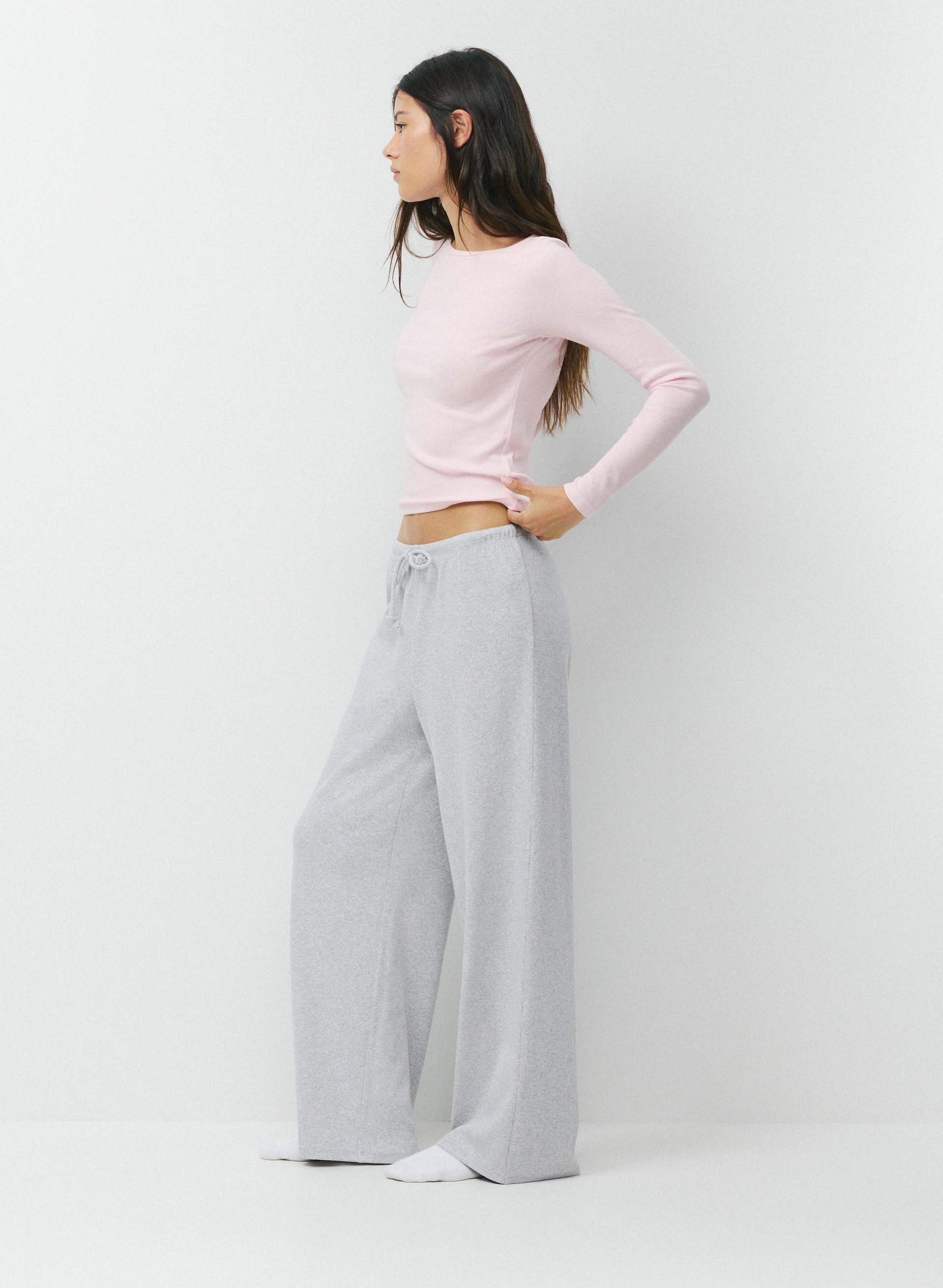 HOMESTRETCH™ RIB AIRWAVE LONGSLEEVE | Aritzia