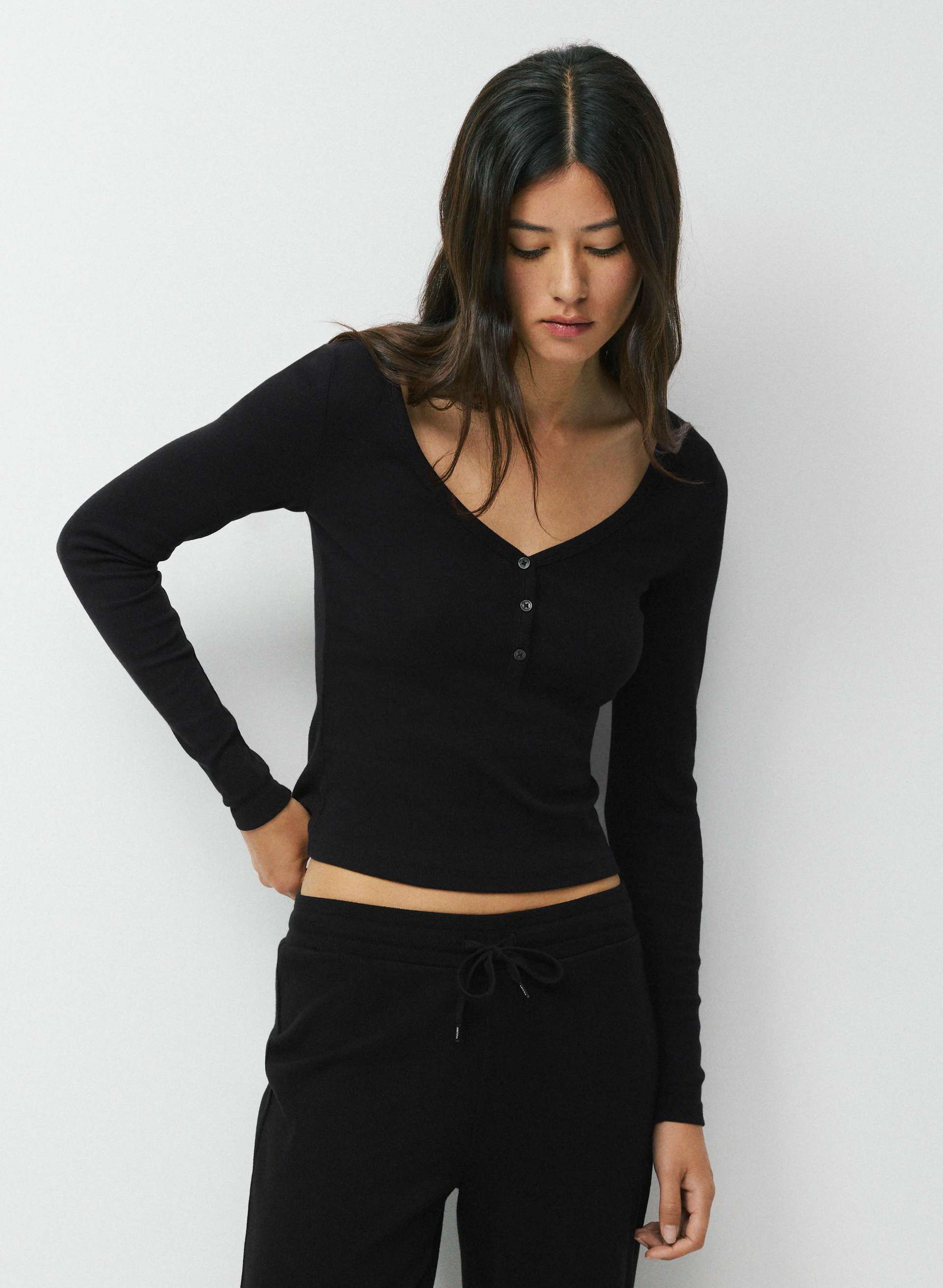 HOMESTRETCH™ RIB ACOUSTIC HENLEY | Aritzia