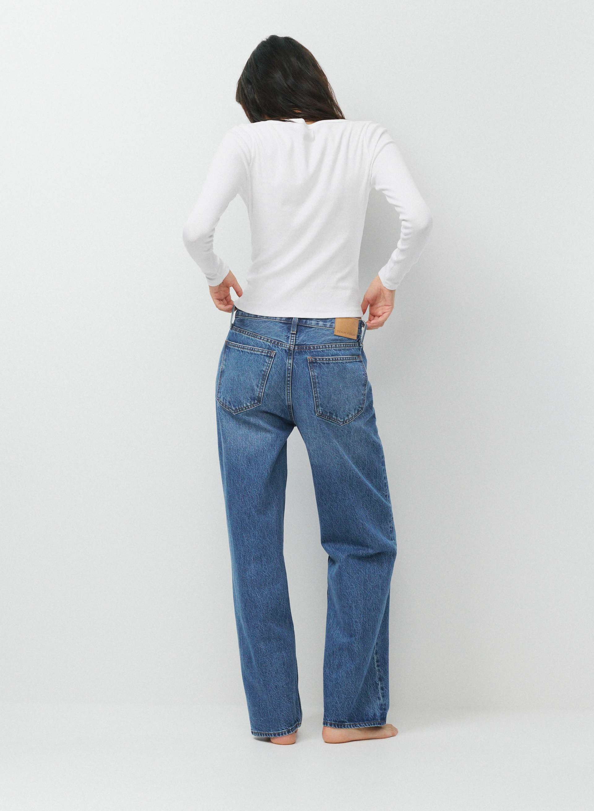 HOMESTRETCH™ RIB ACOUSTIC HENLEY | Aritzia