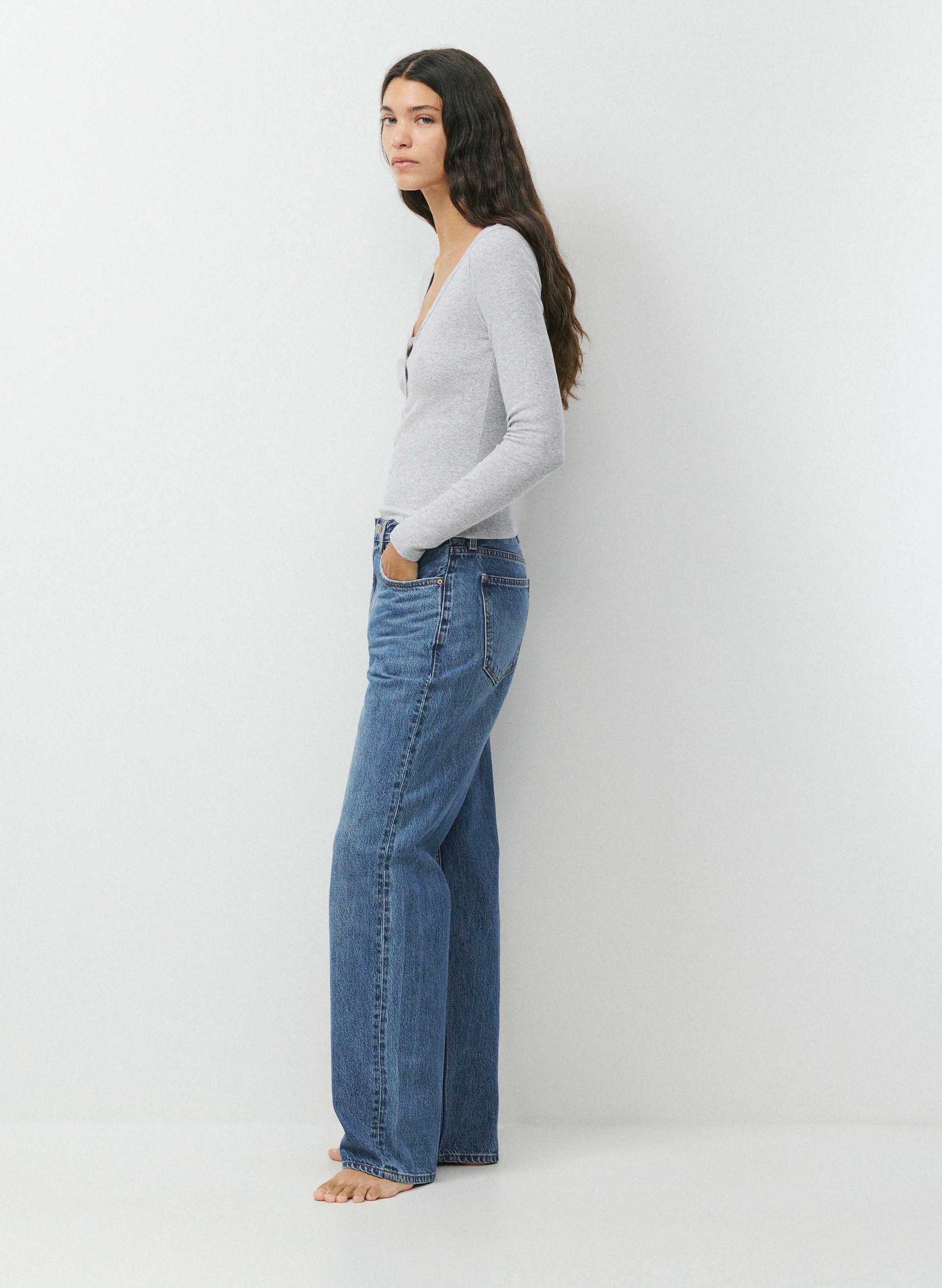 HOMESTRETCH™ RIB ACOUSTIC HENLEY | Aritzia