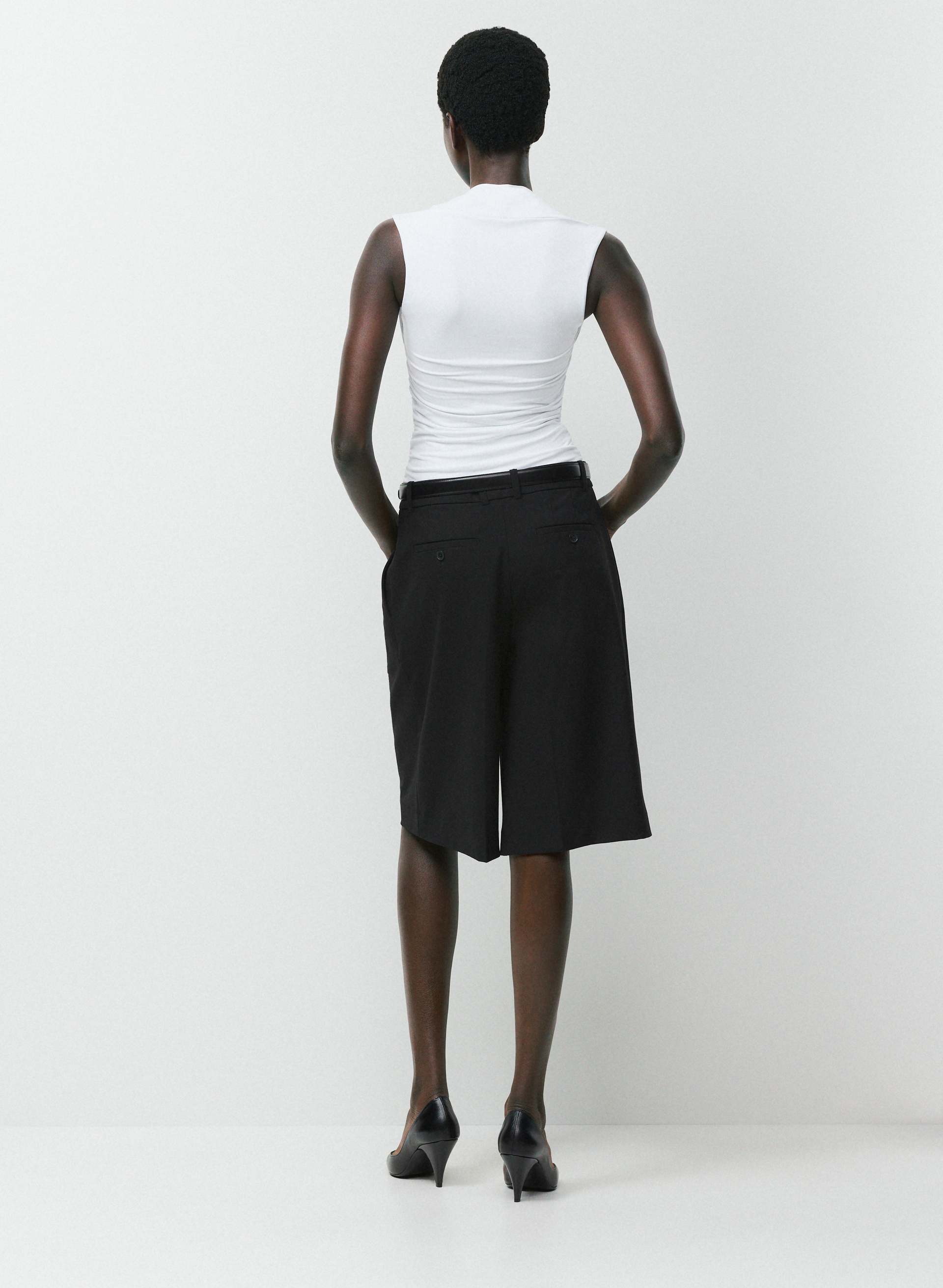 ORIGINAL CONTOUR FLOURISH TOP | Aritzia
