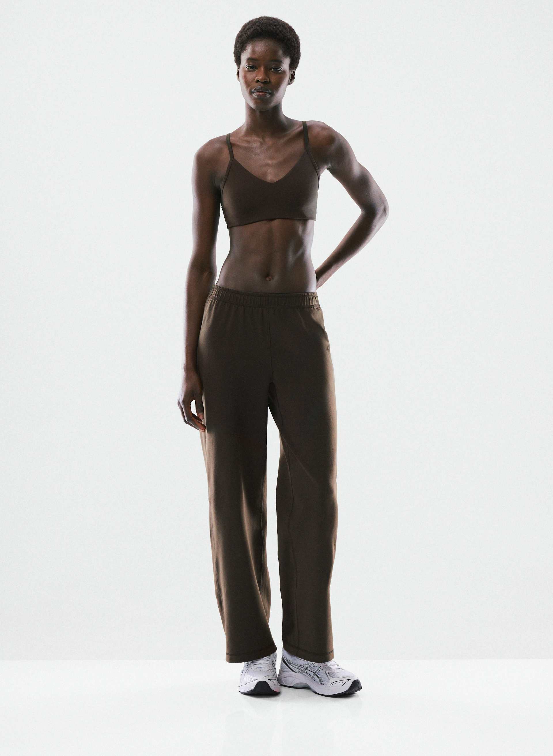 BUTTER HOLD TIGHT BRA TOP | Aritzia