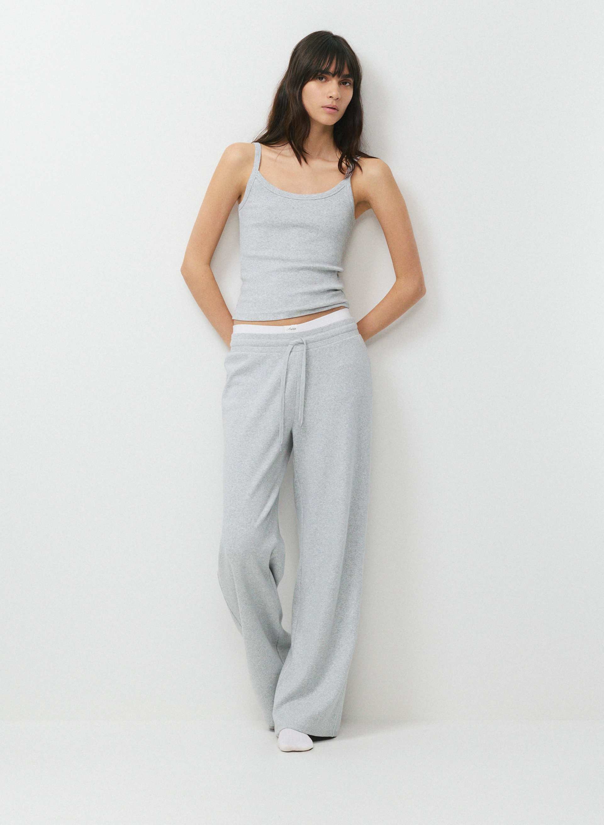 theredthread argyle fit tops ホワイト×グレー HomeStretch™ Rib Spectrum Cami Tank | Aritzia US