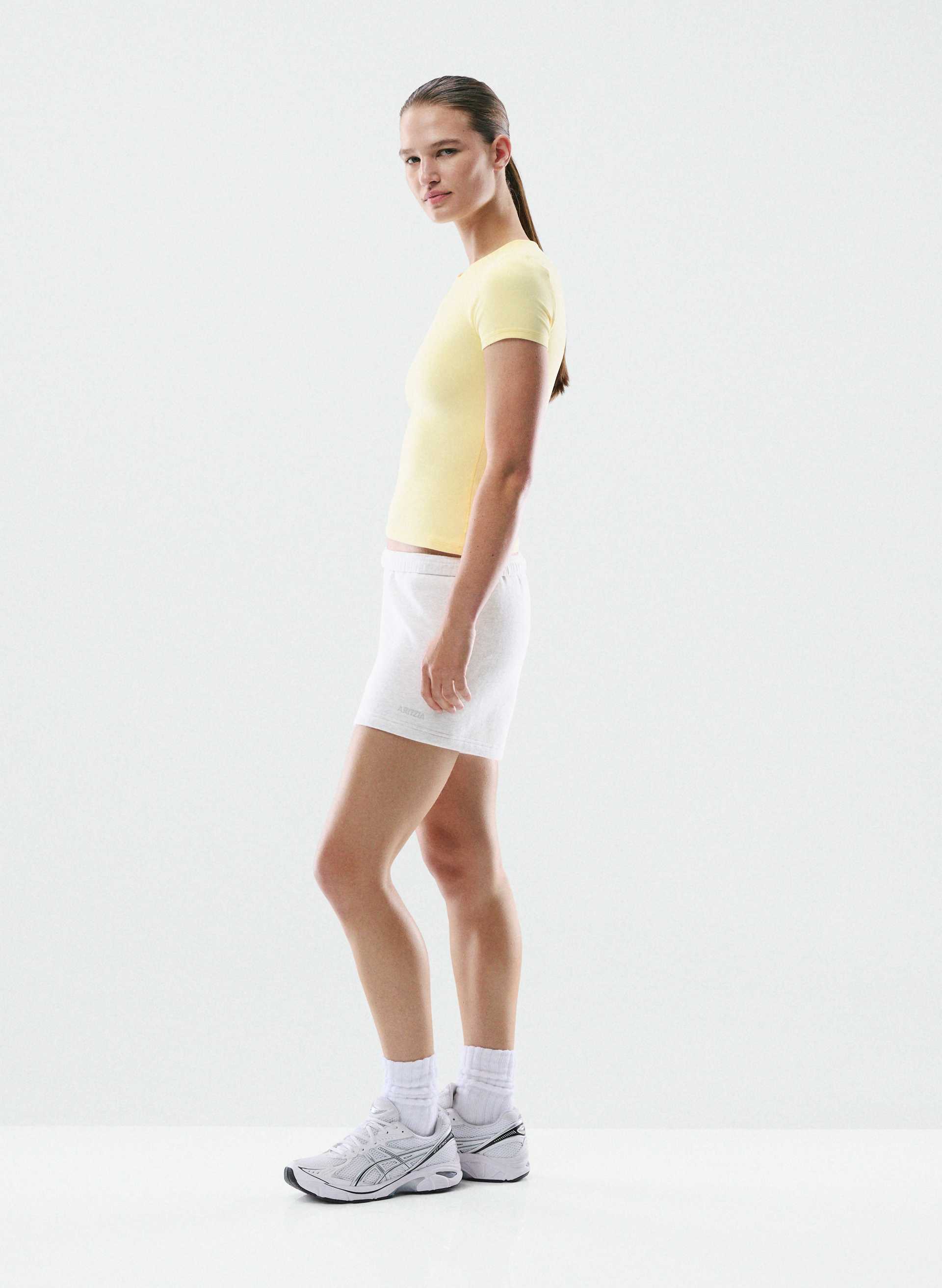 T-SHIRT ESSENTIAL - BUTTER | Aritzia